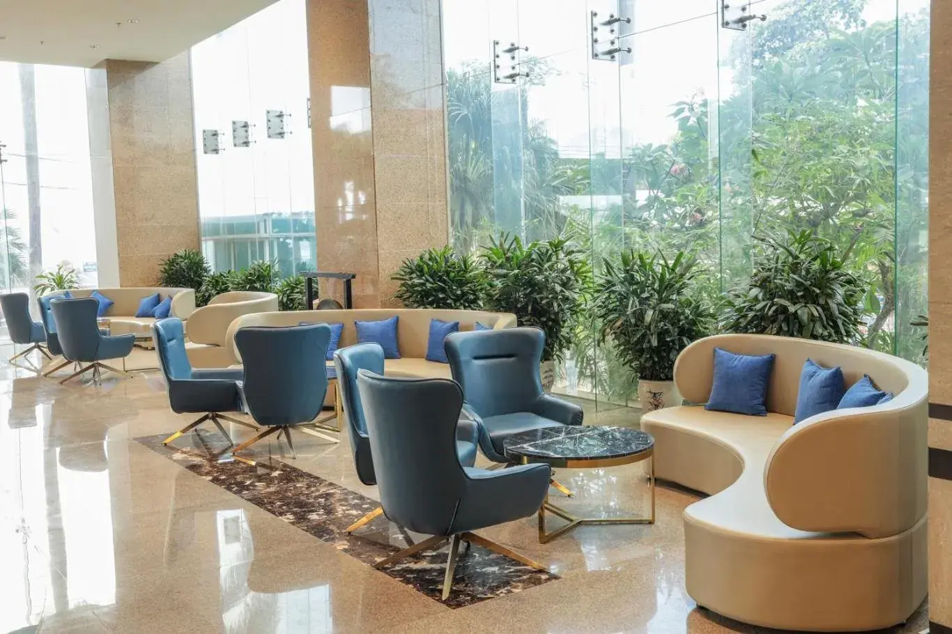 Lobby or reception, Lounge/Bar in Saigon Quy Nhon Hotel