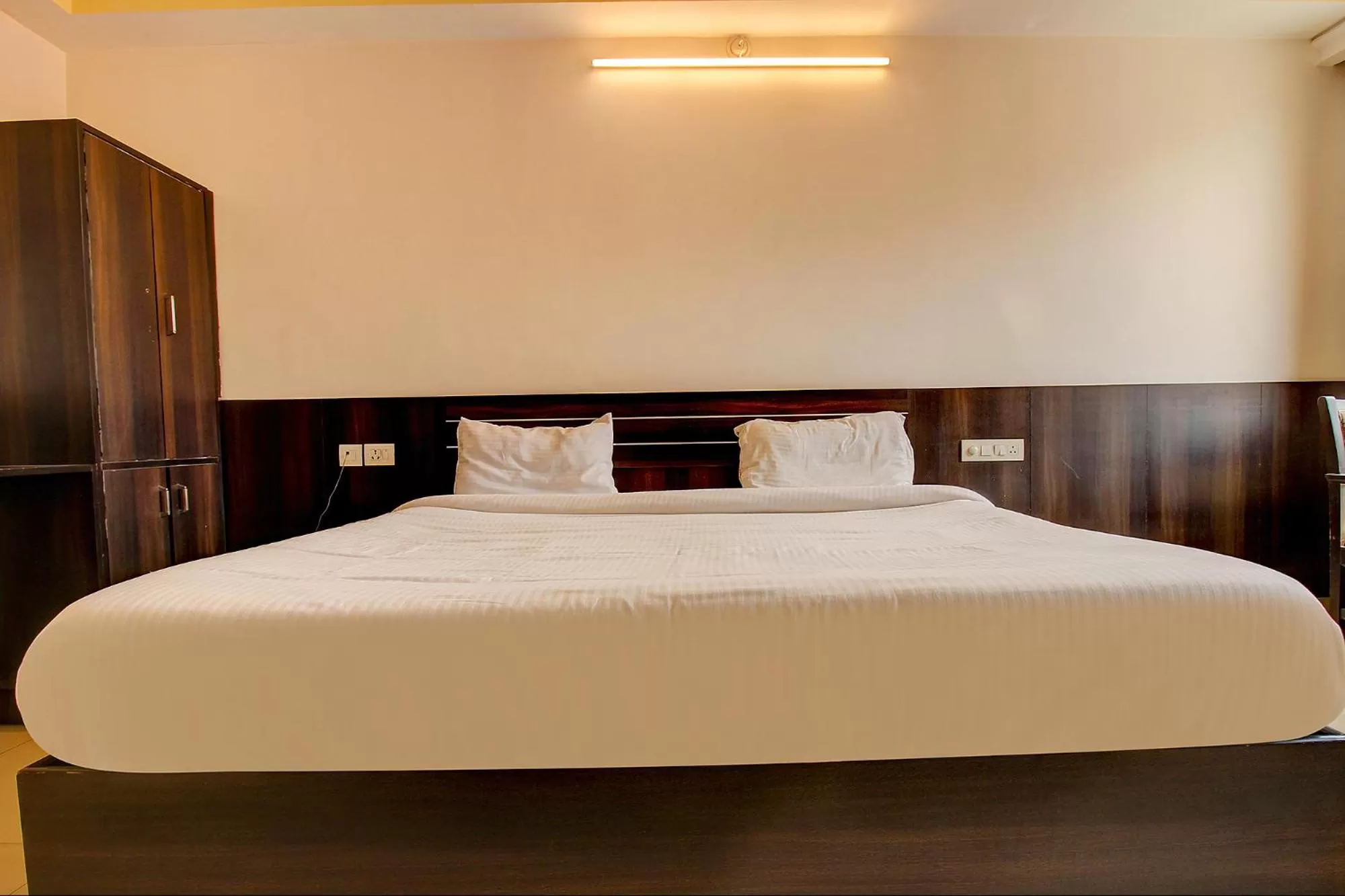 Bedroom, Bed in FabHotel PS Grand