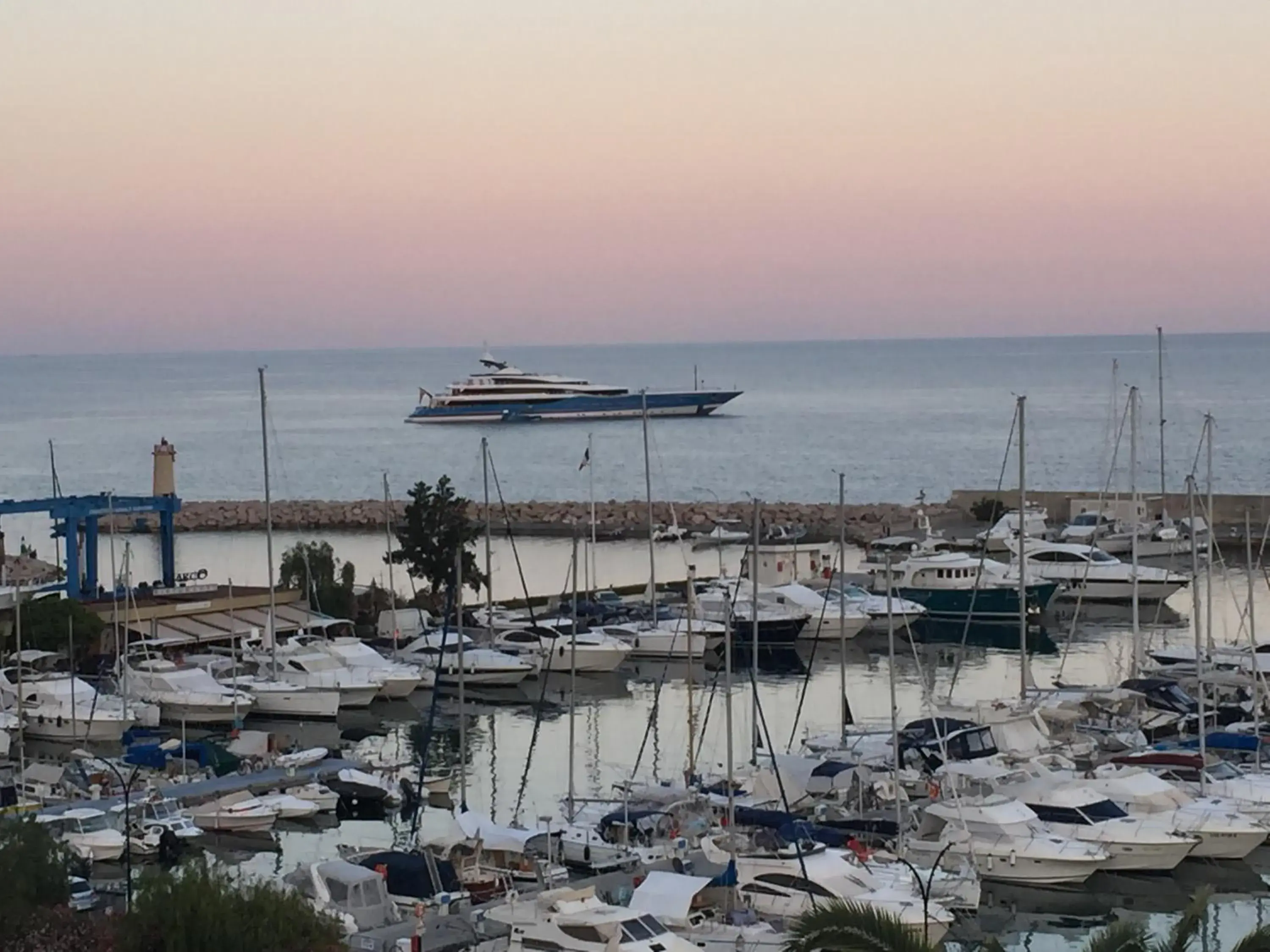 City view in ibis budget Menton Bord de Mer City view in ibis budget Menton Bord de Mer