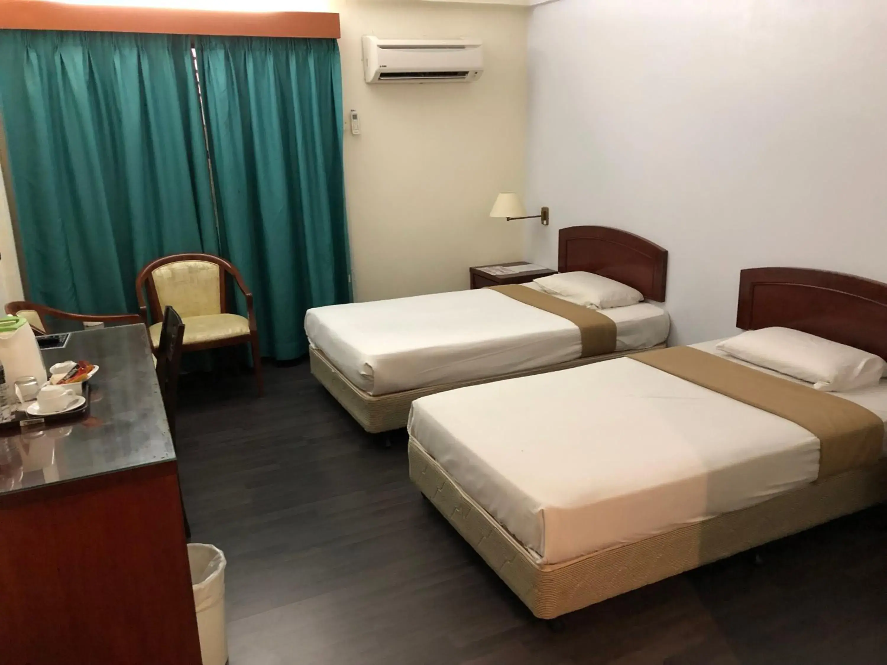 Photo of the whole room, Bed in Hotel Seri Malaysia Alor Setar