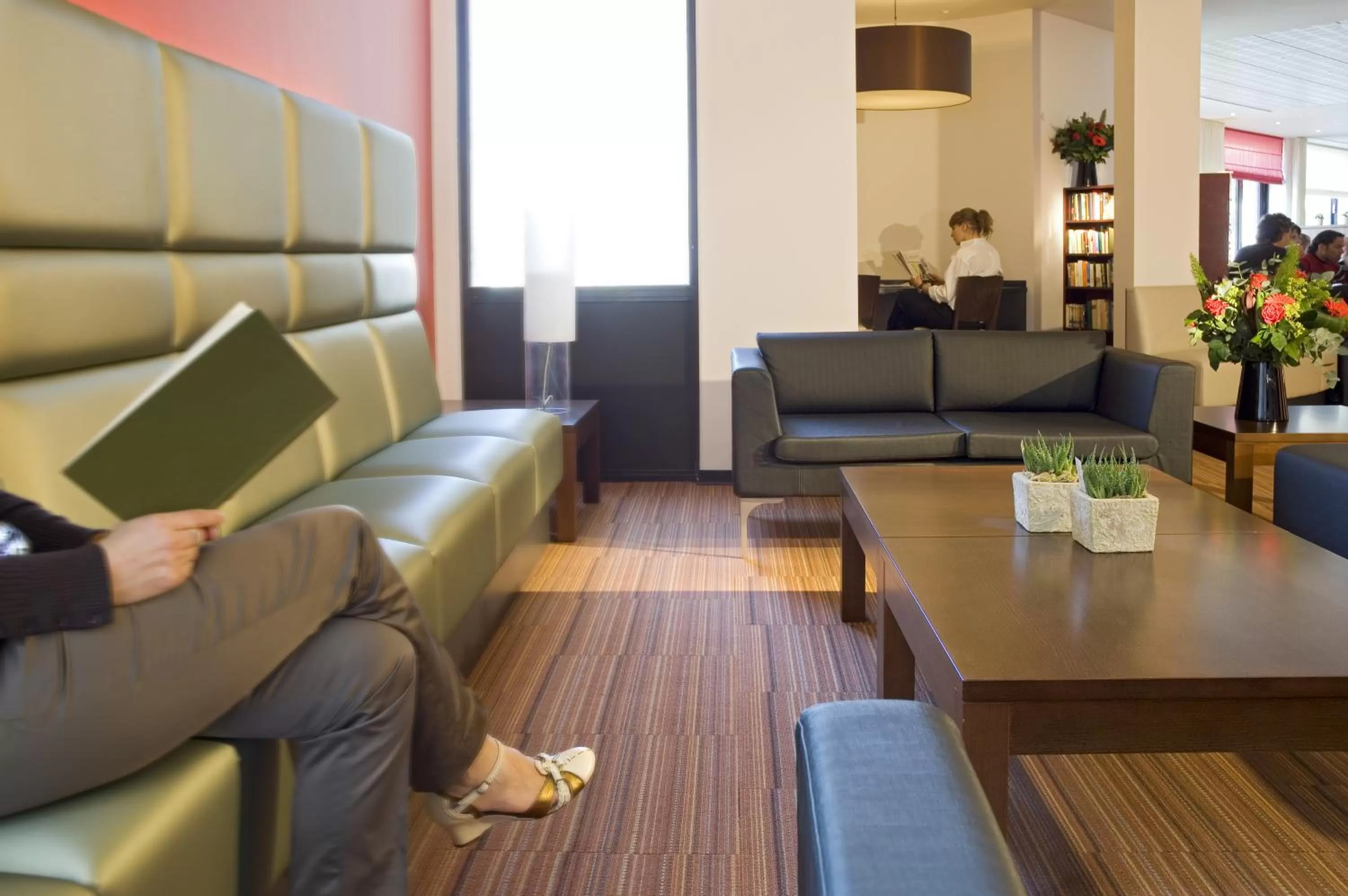 Lobby or reception in ibis Antwerpen Centrum