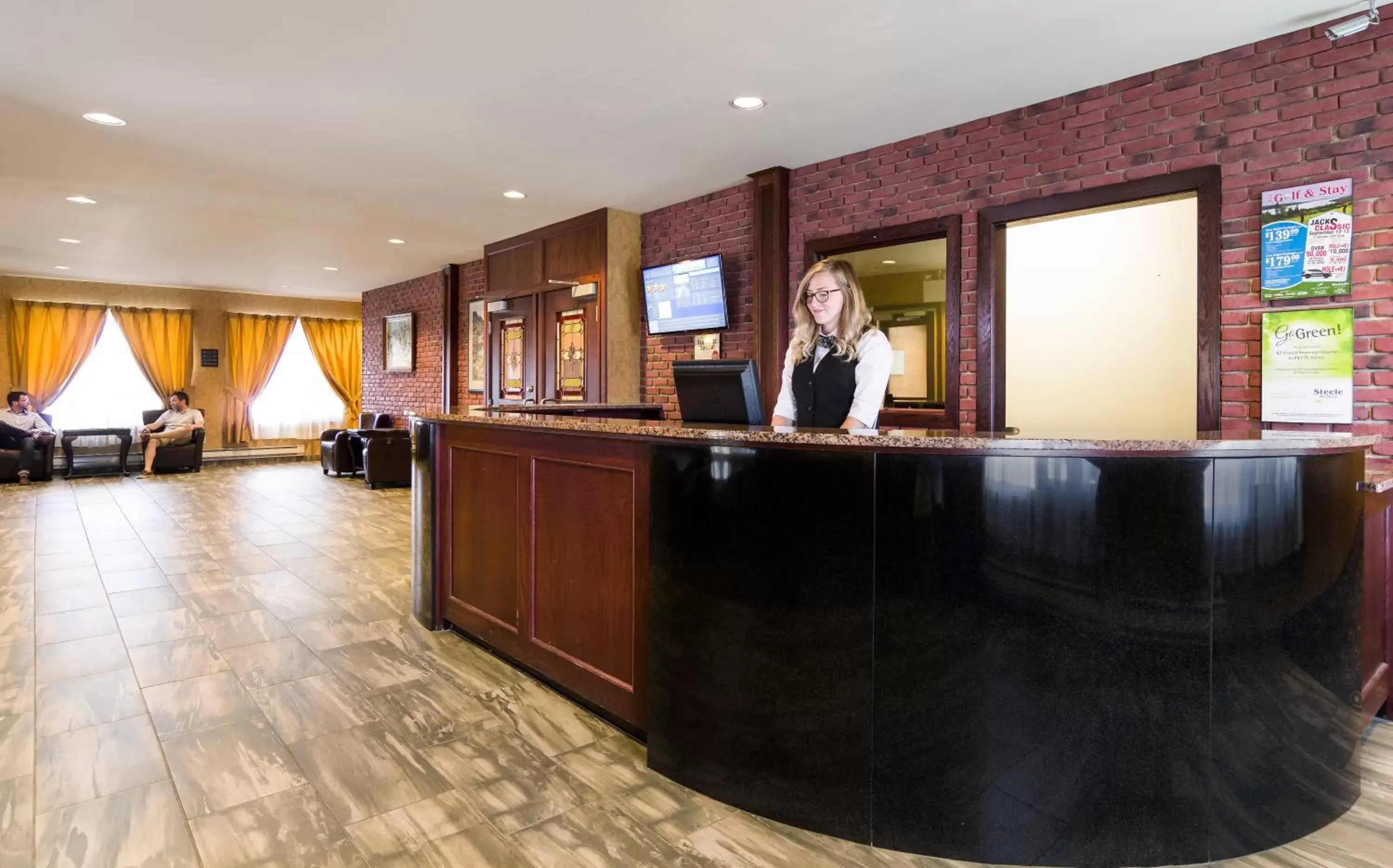 Lobby/Reception in Albatross Hotel