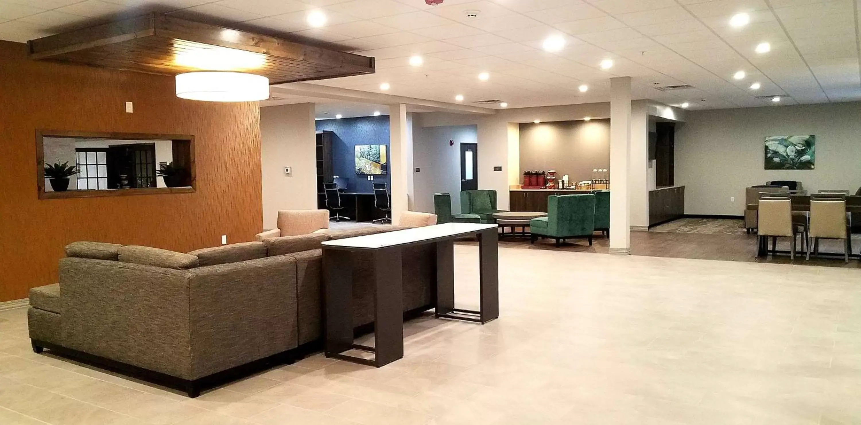 Lobby or reception, Lobby/Reception in Best Western Plus Wayland Hotel