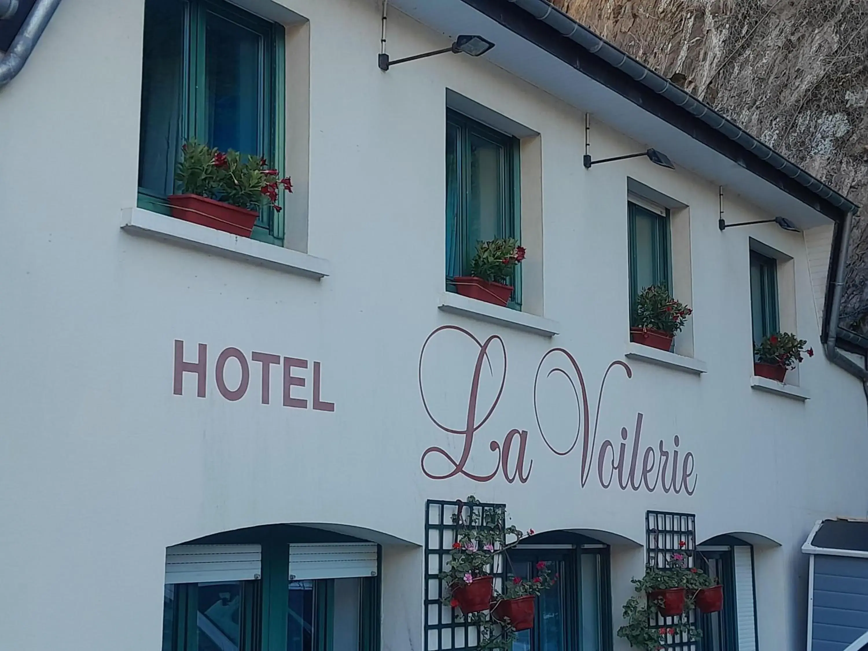 Property logo or sign, Property Building in Hotel La Voilerie Cancale bord de mer