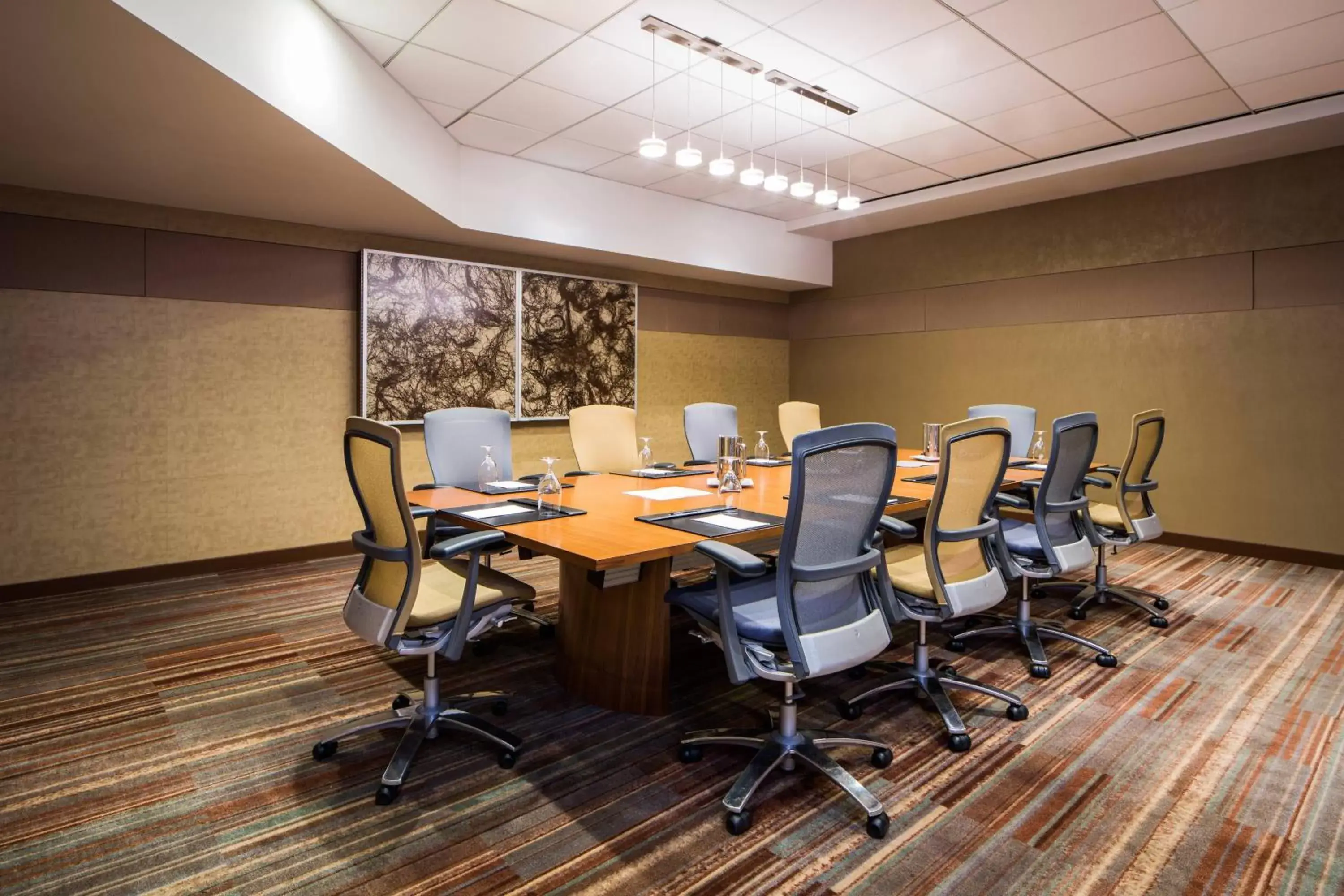 Meeting/conference room in The Westin Ottawa