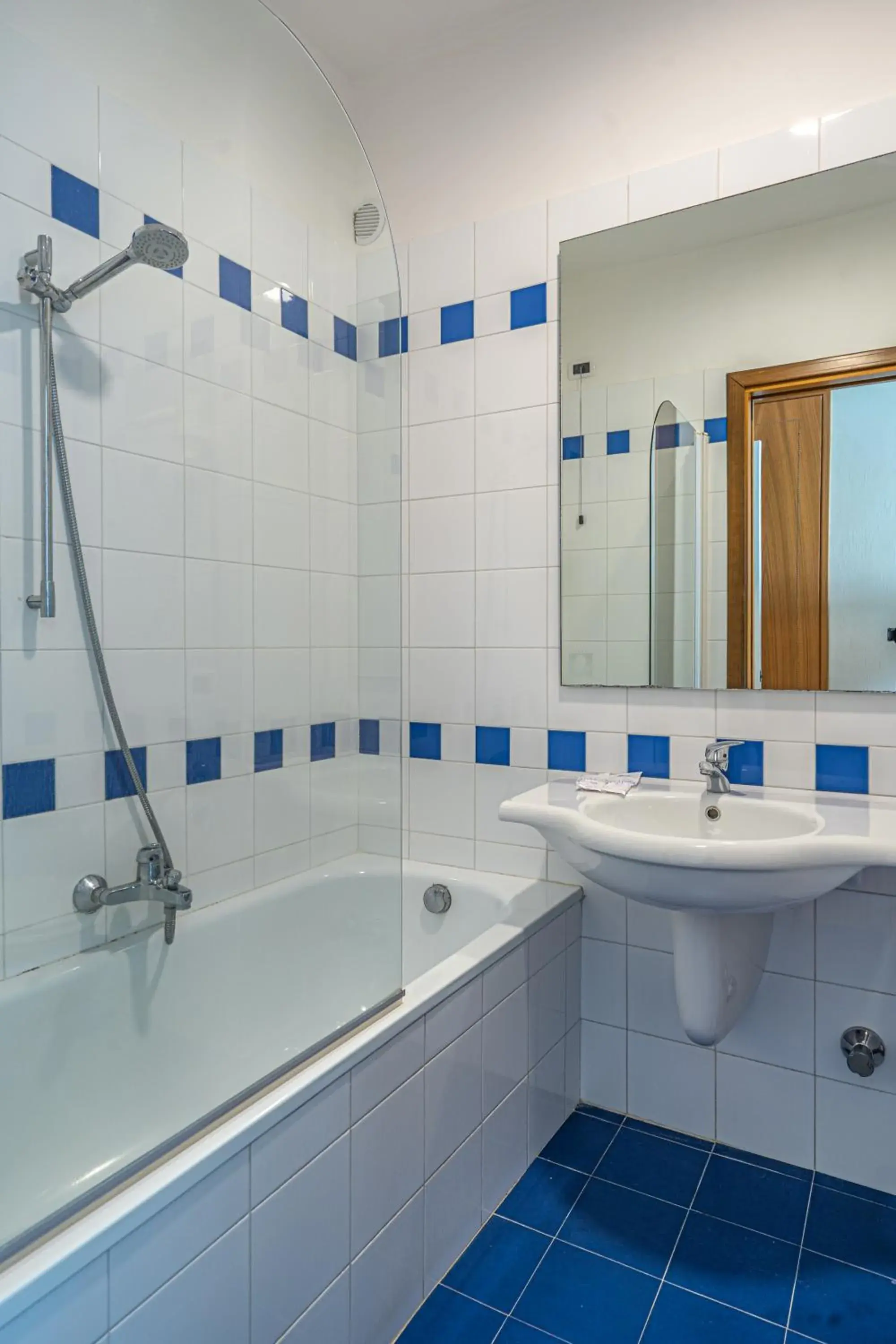 Bathroom in Grand Hotel Moon Valley