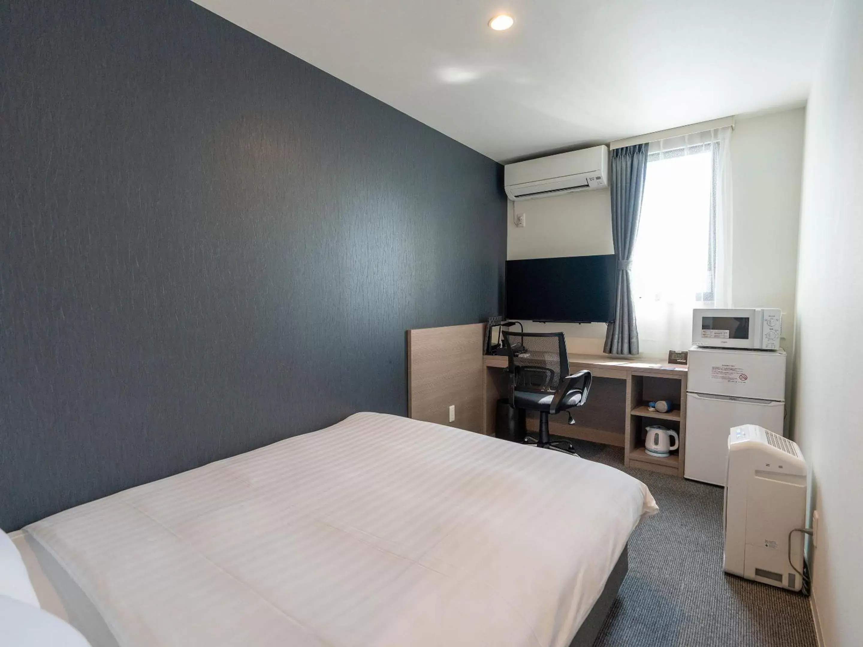 Photo of the whole room, Bed in HOTEL R9 The Yard Taketoyo Photo of the whole room, Bed in HOTEL R9 The Yard Taketoyo