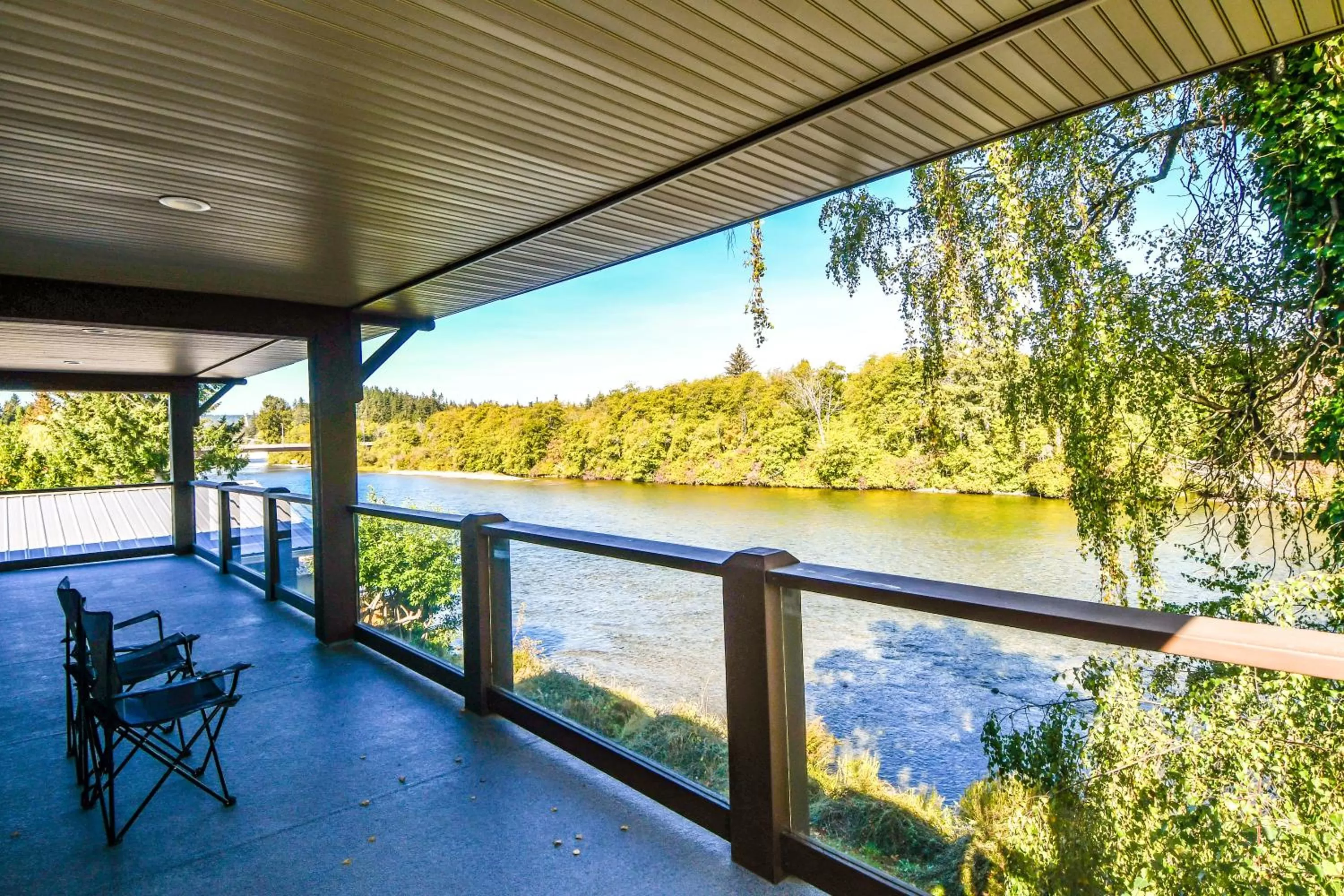 Balcony/Terrace in Chateau Riverside