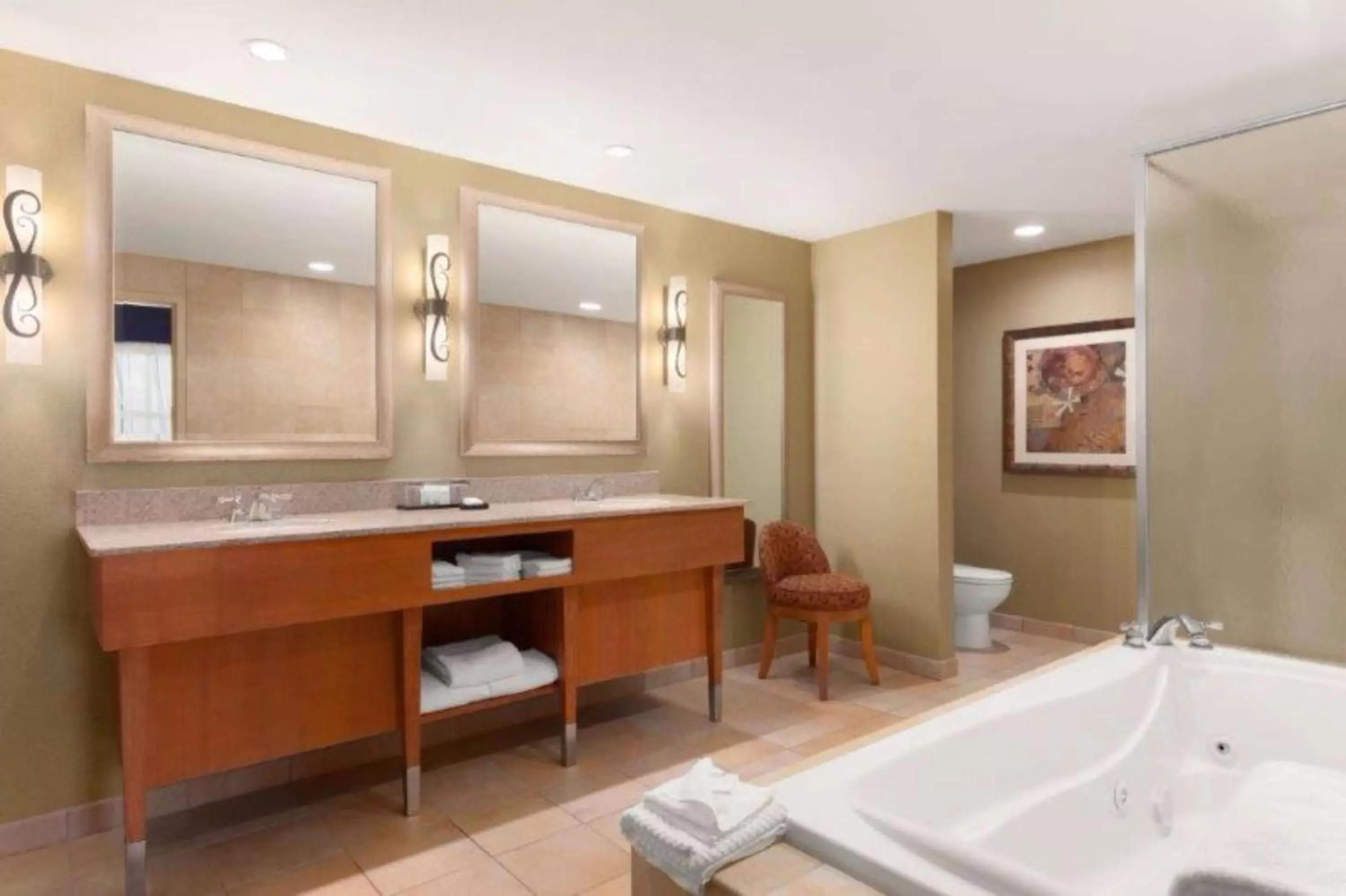 Bathroom in Embassy Suites Northwest Arkansas - Hotel, Spa & Convention Center