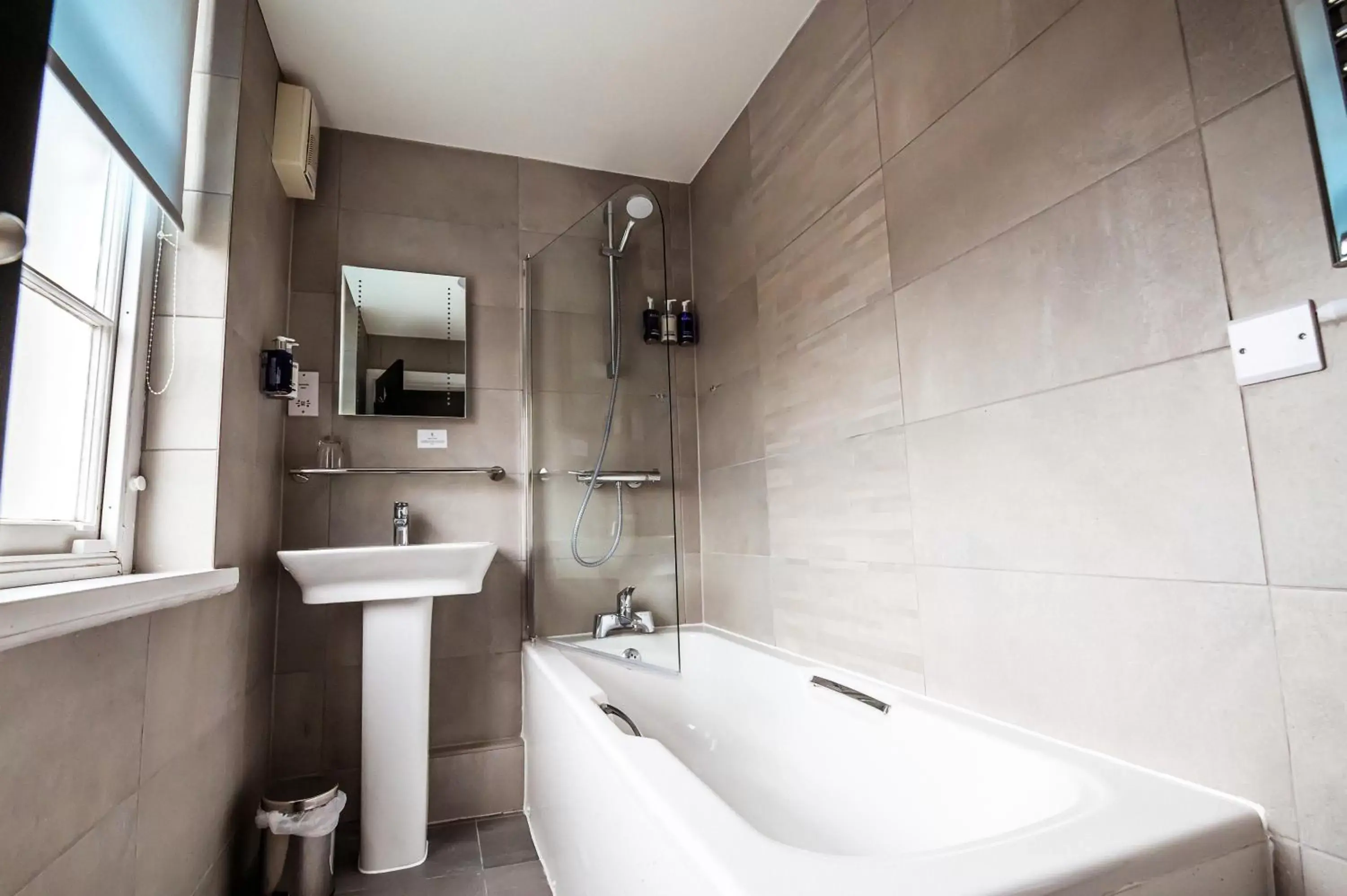 Bathroom in Llandudno Bay Hotel