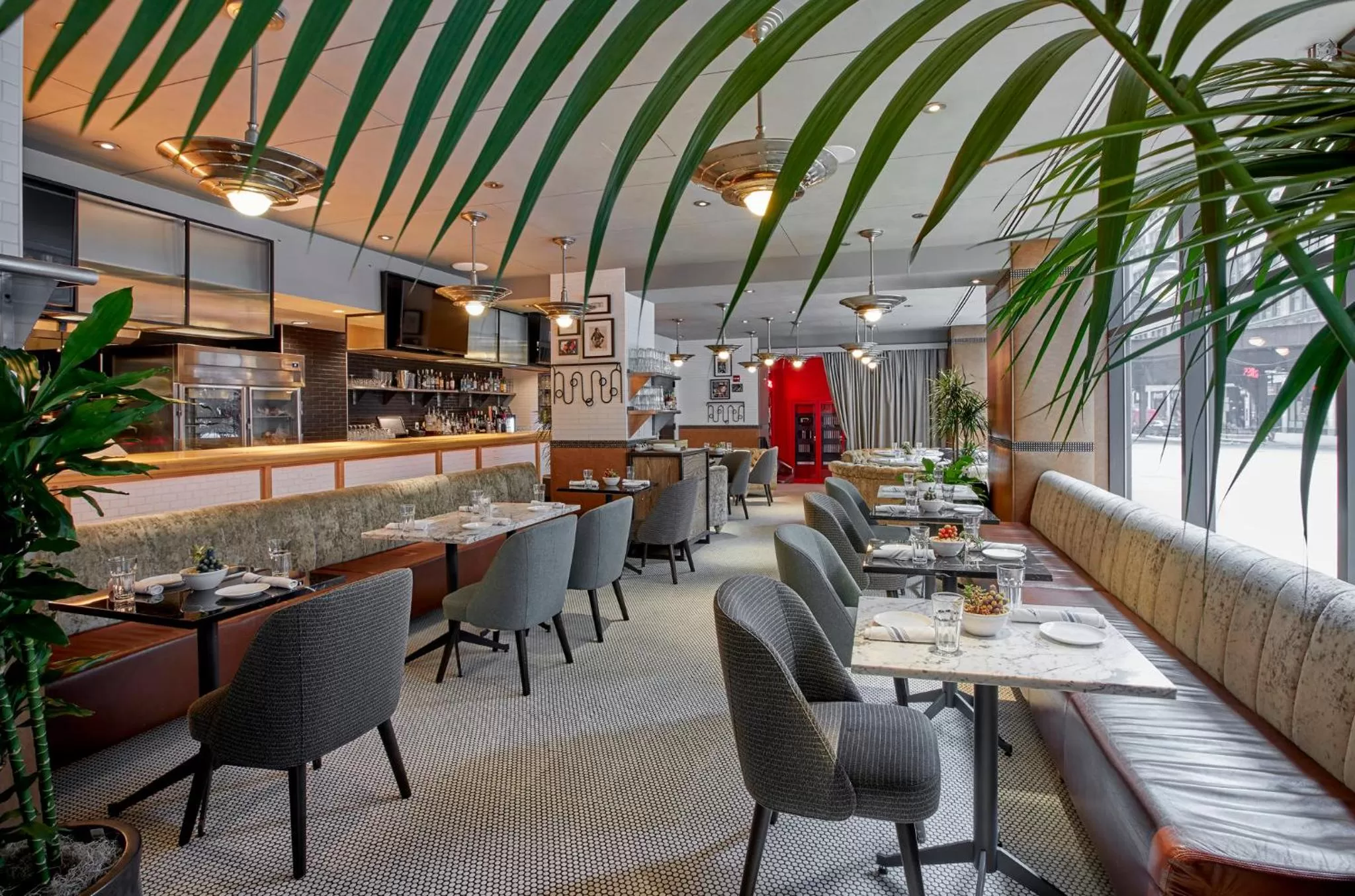 Restaurant/places to eat in Virgin Hotels Chicago