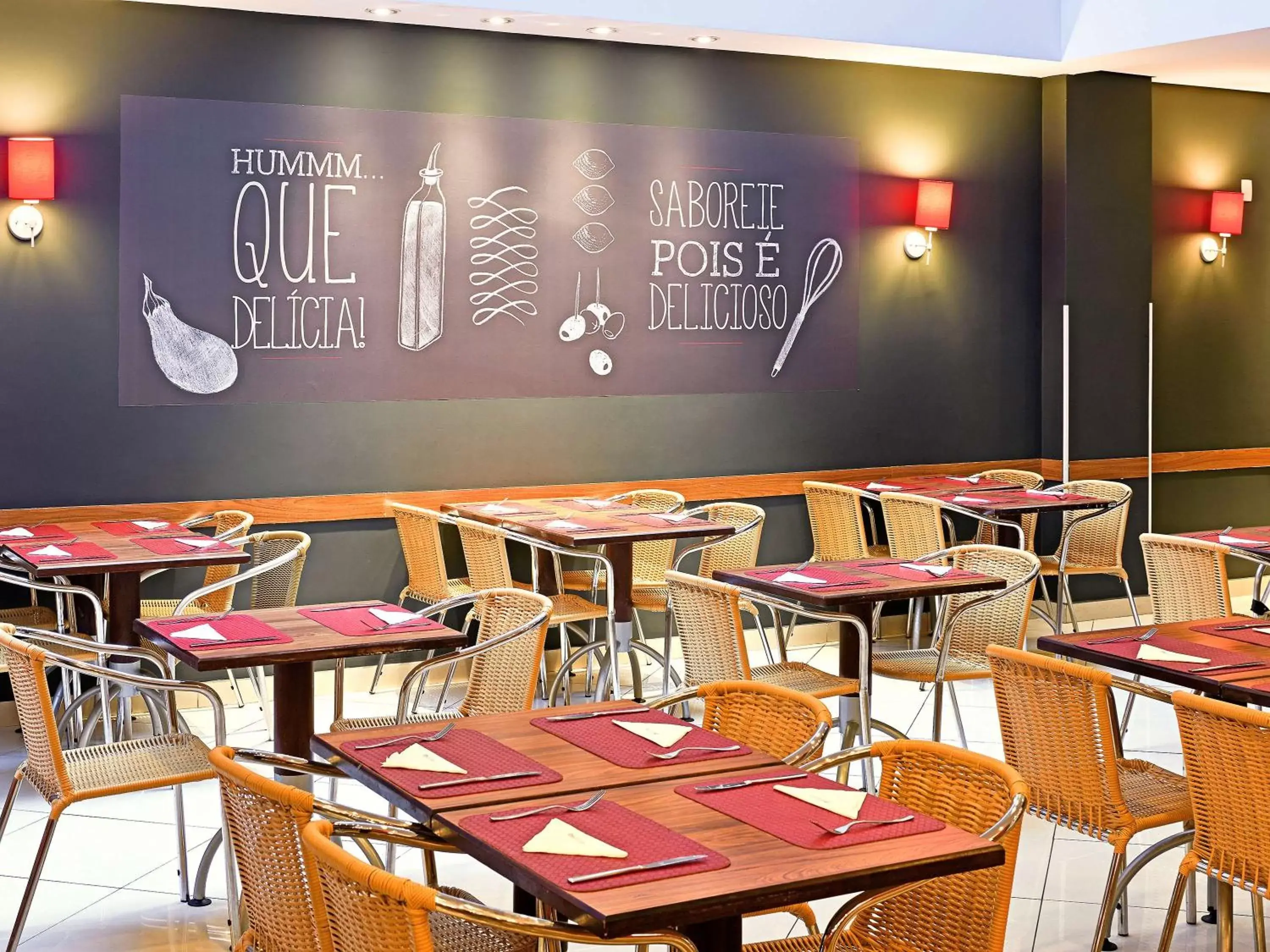 Restaurant/Places to Eat in ibis Sao Paulo Paulista