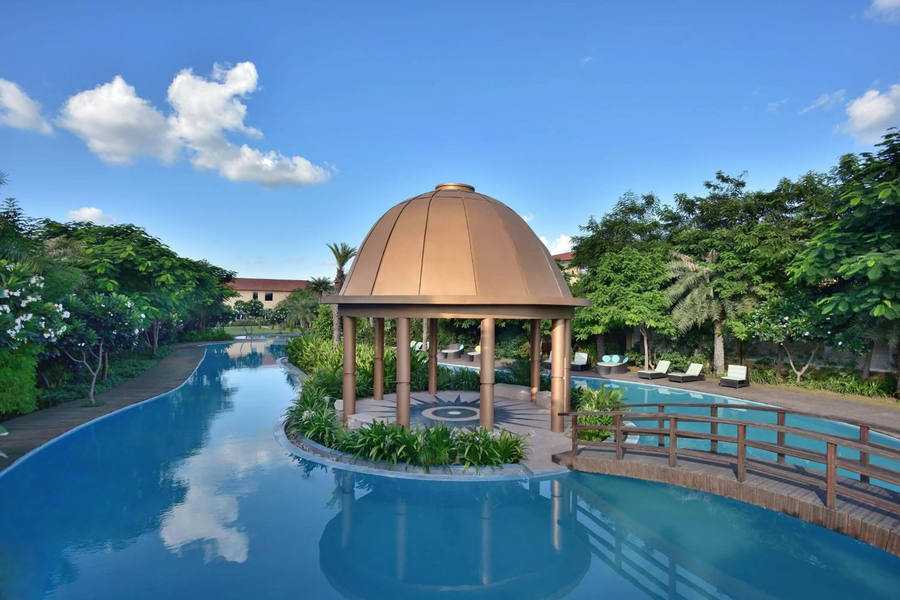 Swimming pool in The Westin Pushkar Resort & Spa