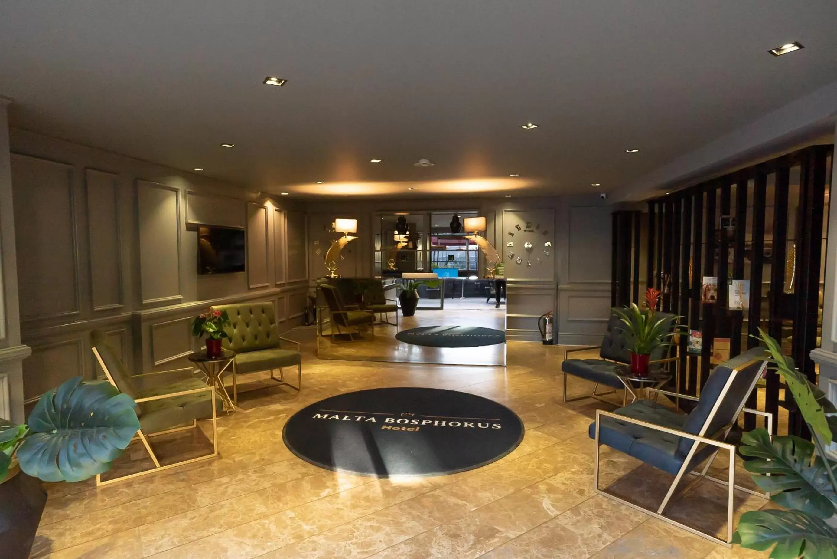 Lobby/Reception in Malta Bosphorus Hotel
