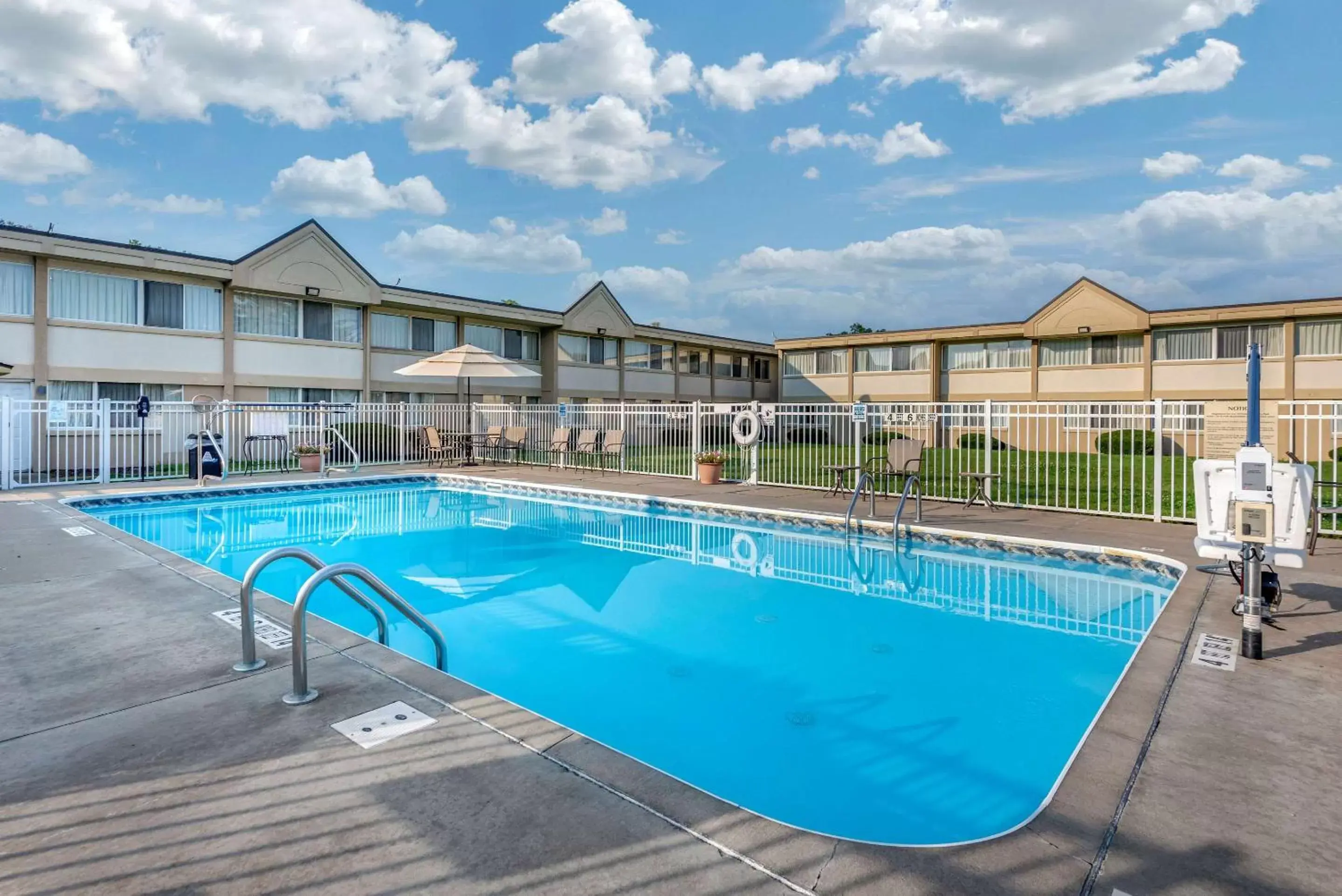 Activities, Swimming Pool in Quality Inn & Suites Vestal Binghamton near University