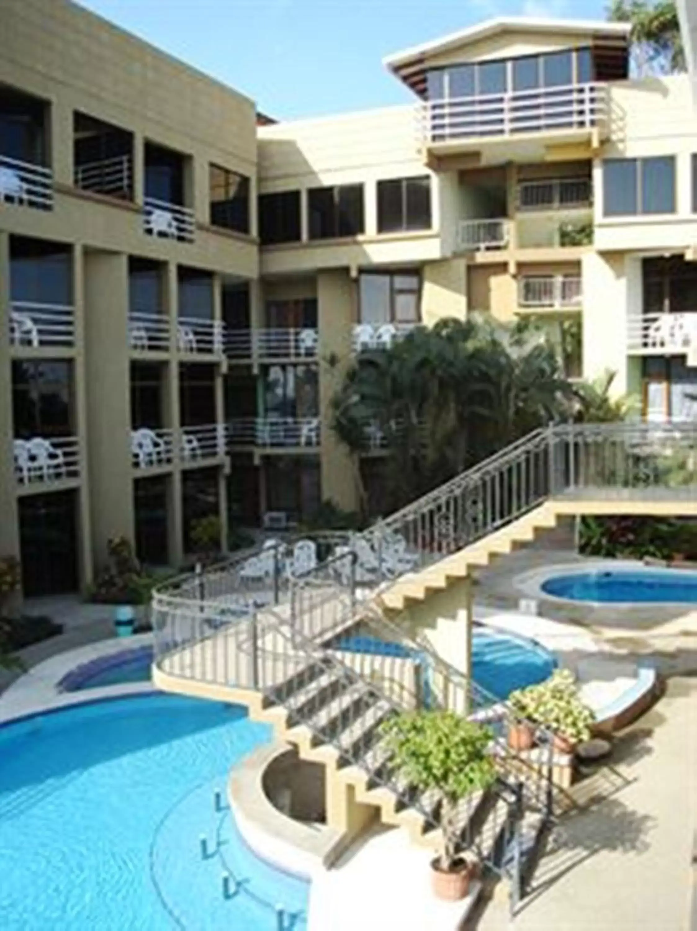 Property building, Swimming Pool in Balcon del Mar Beach Front Hotel