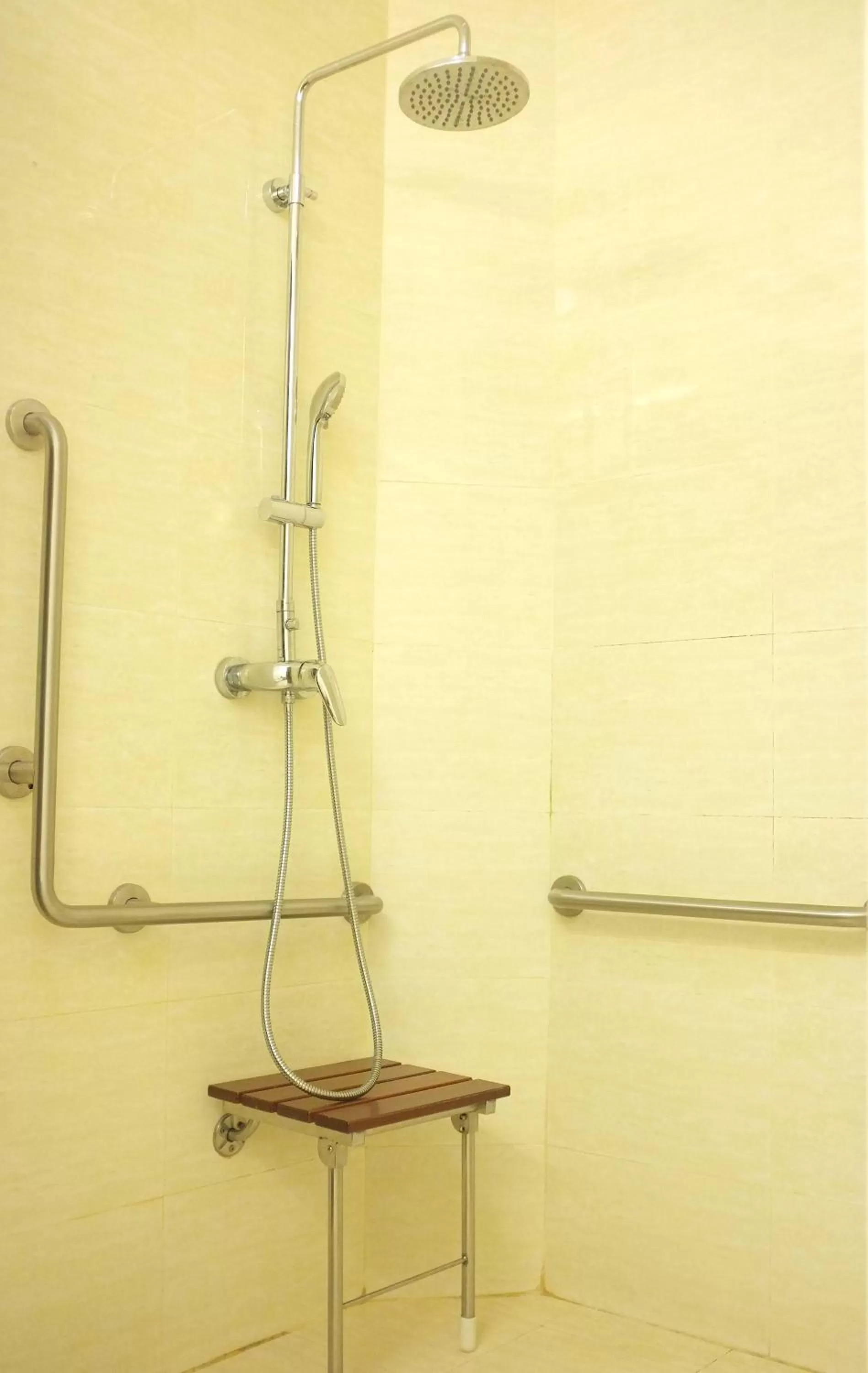 Bathroom in Ixora Hotel Penang