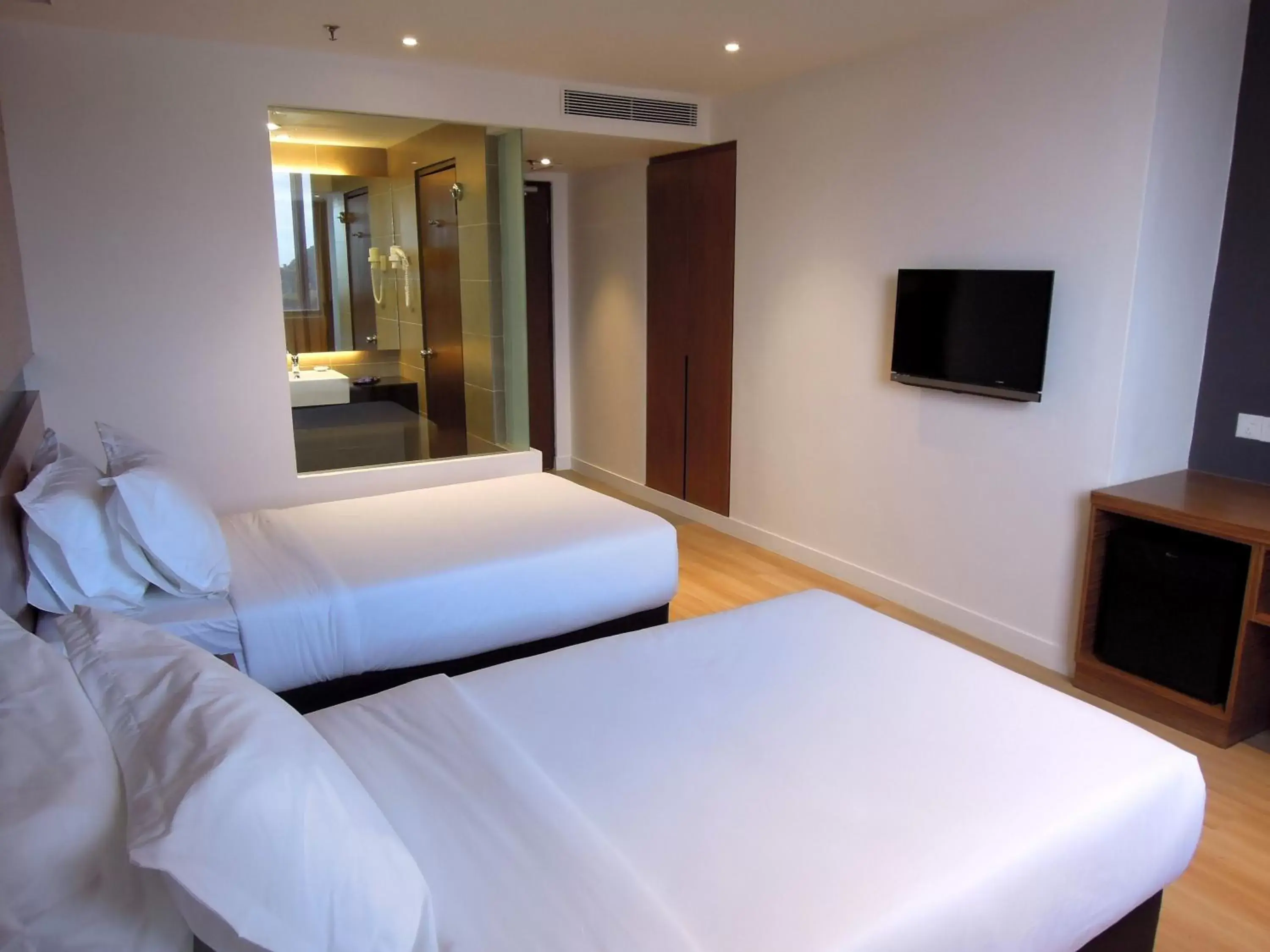 Bedroom, Bed in Hotel Excelsior Ipoh