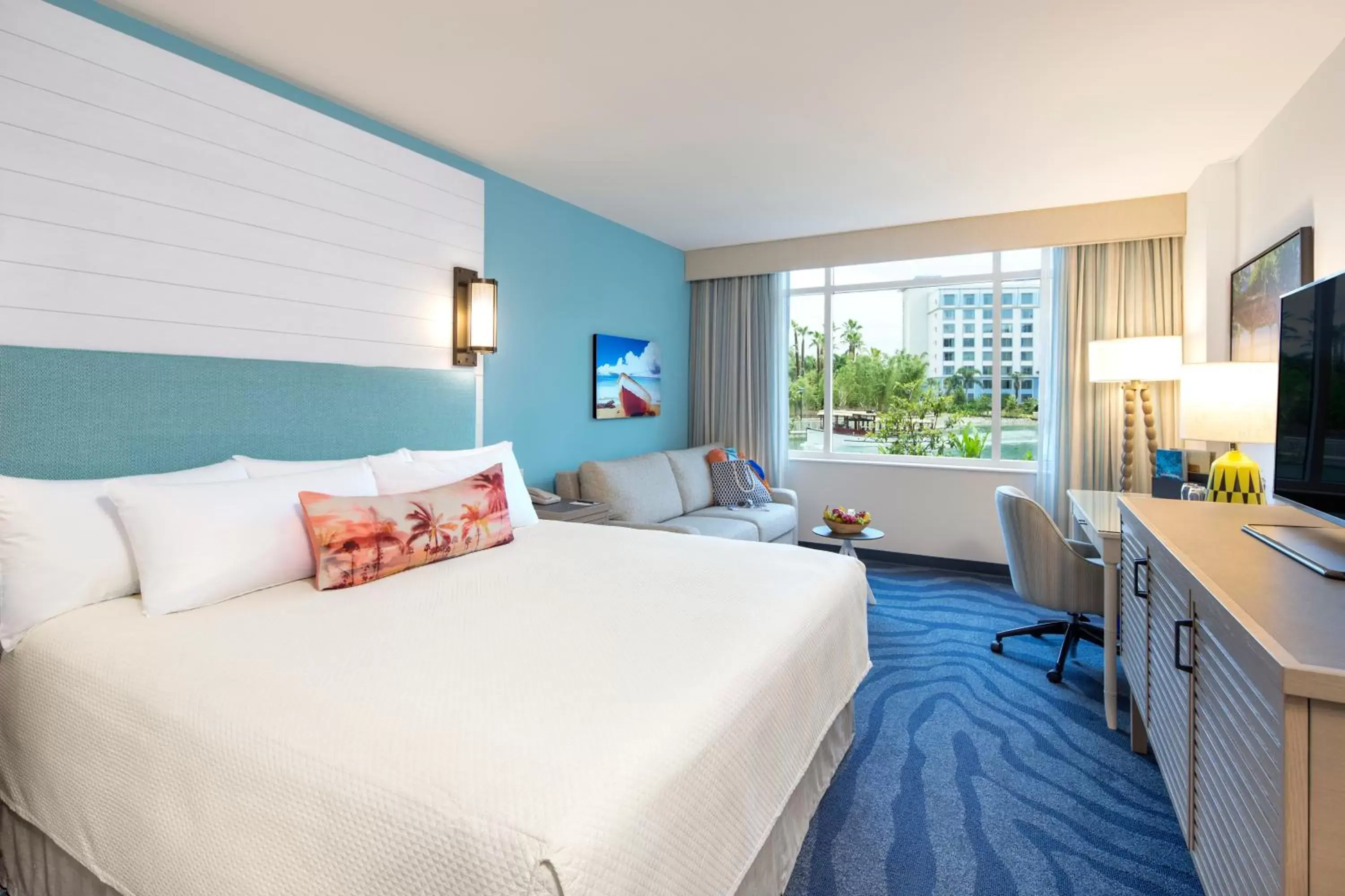 Bedroom, Room Photo in Universal's Loews Sapphire Falls Resort