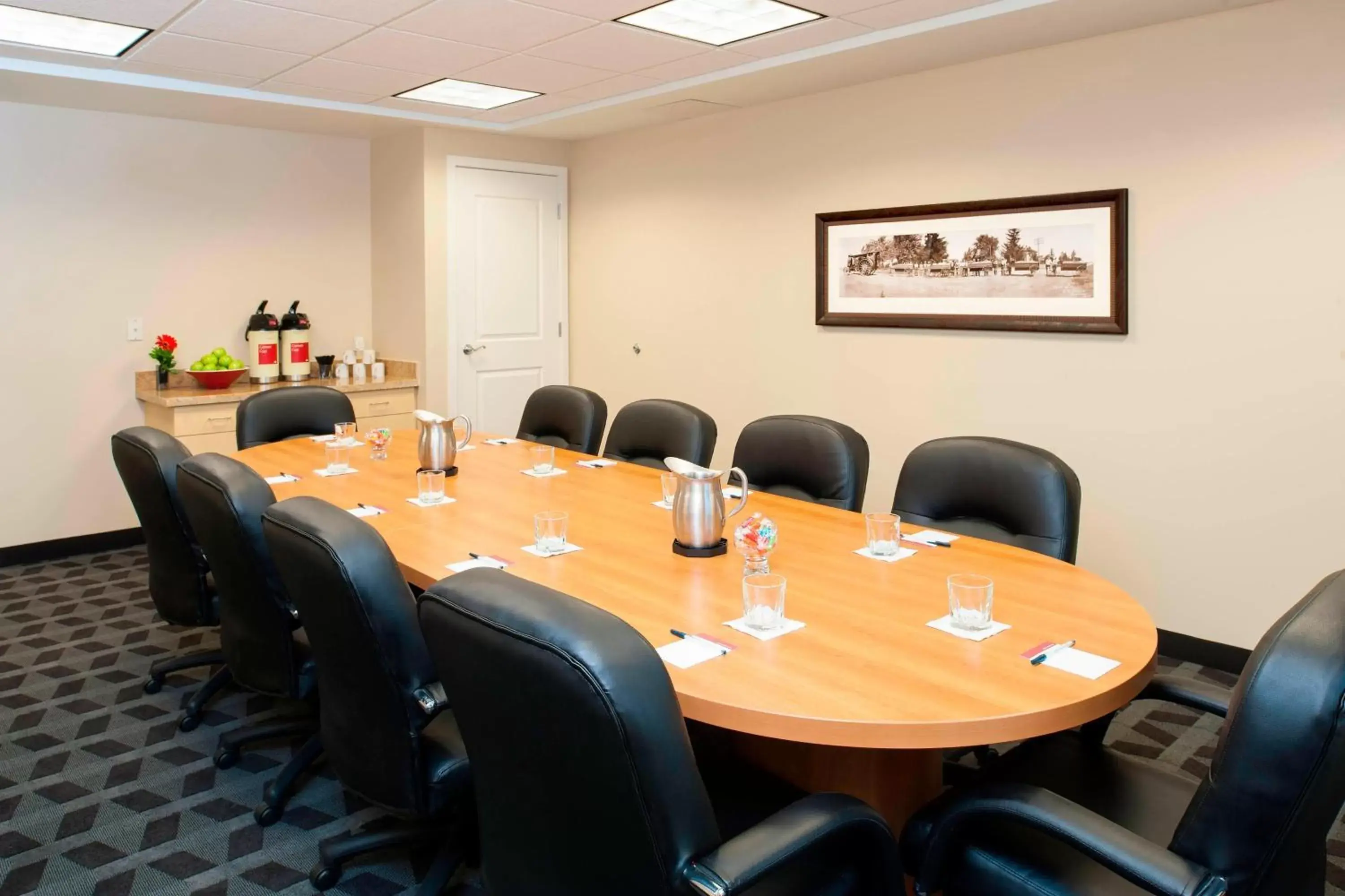 Meeting/conference room in TownePlace Suites Des Moines Urbandale