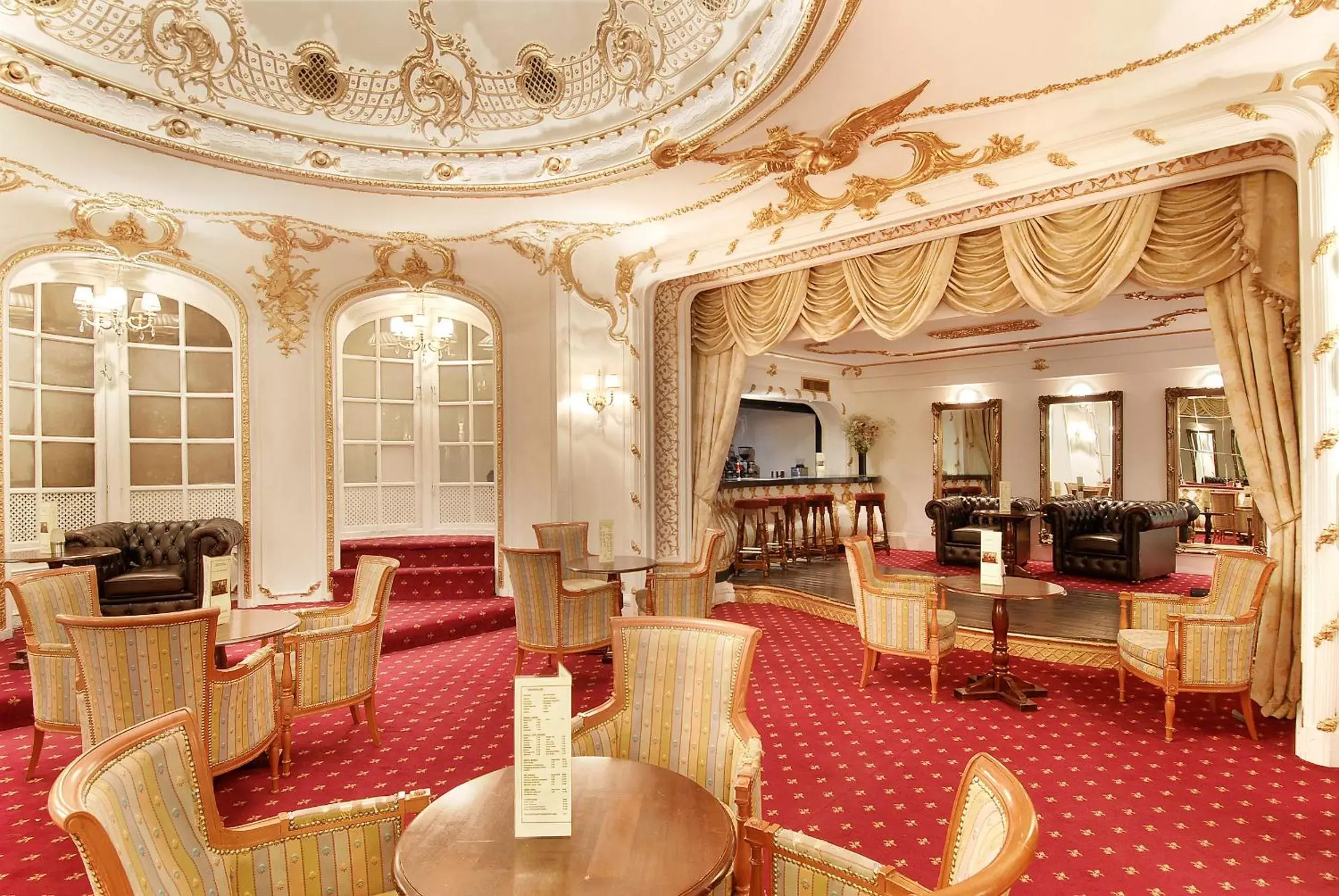 Lobby or reception, Restaurant/Places to Eat in Grand Royale London Hyde Park