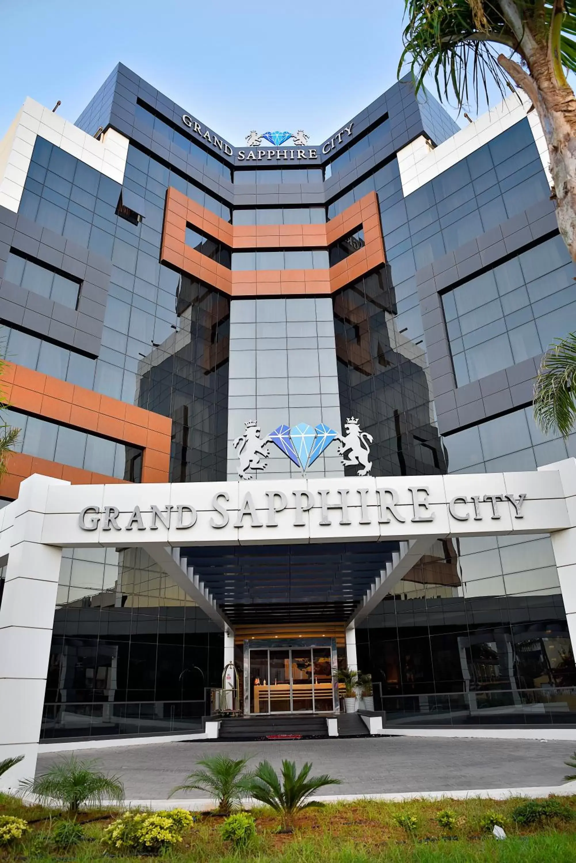 Property building in Grand Sapphire City Hotel