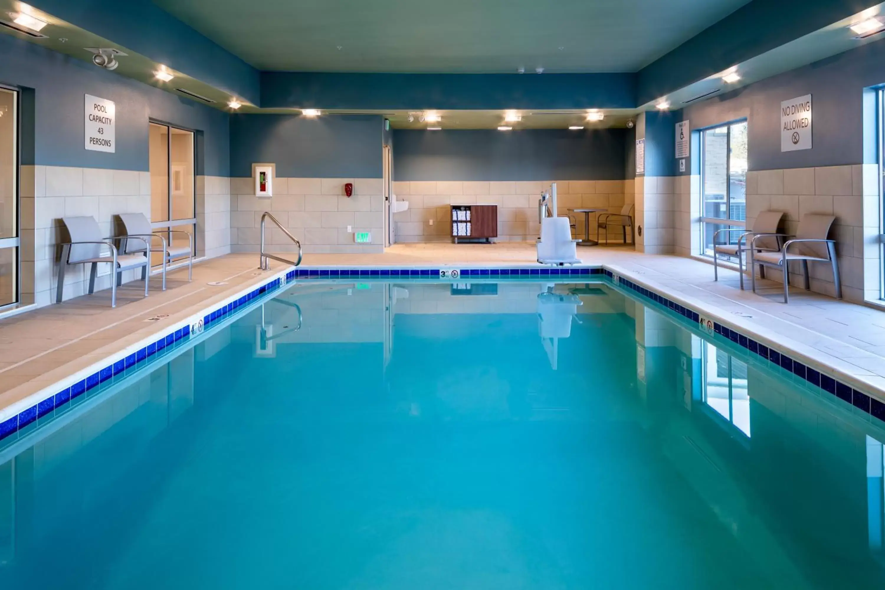 Swimming Pool in Holiday Inn Express & Suites - Bend South, an IHG Hotel