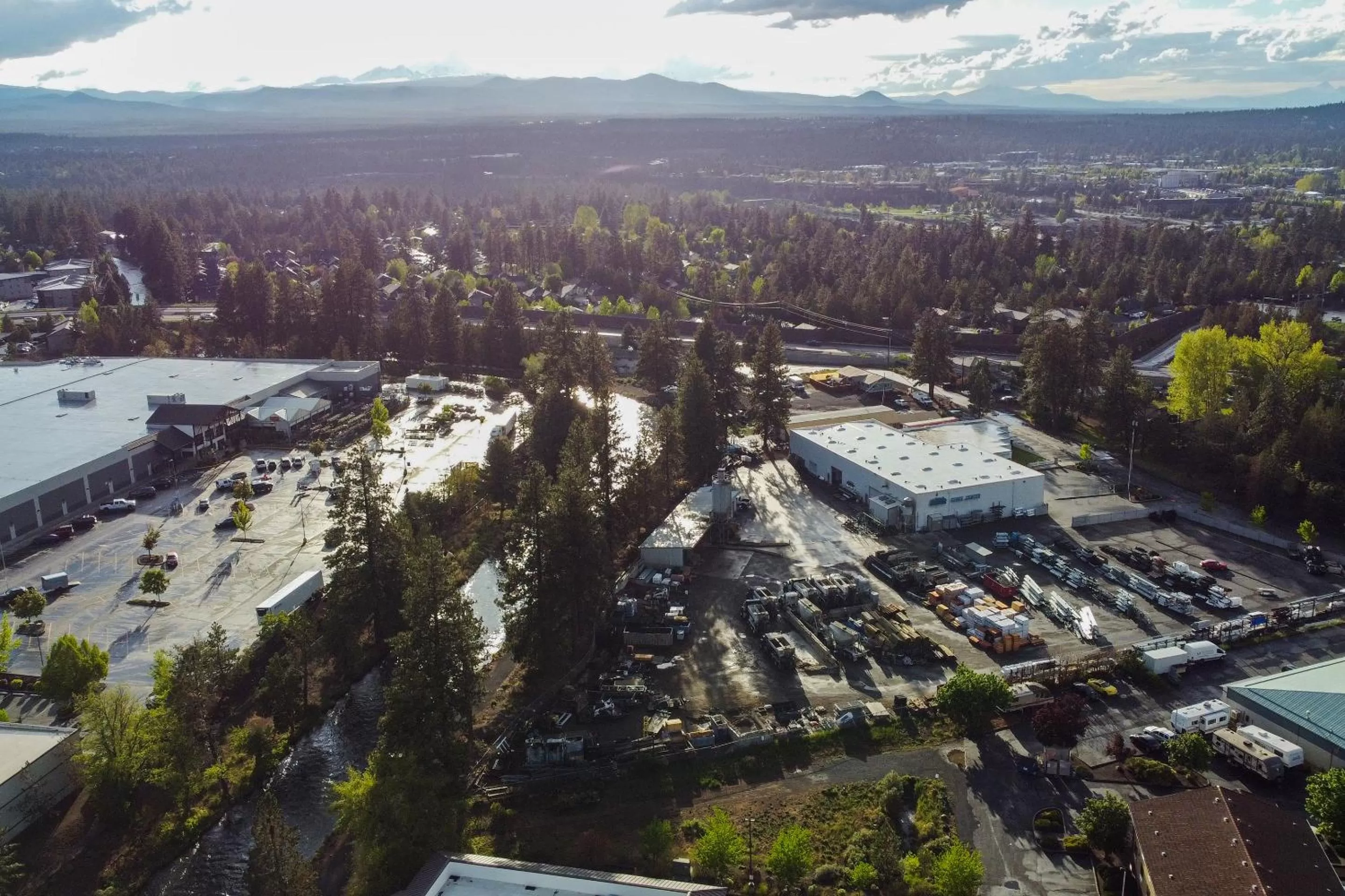 Bird's eye view in Budget Inn Bend