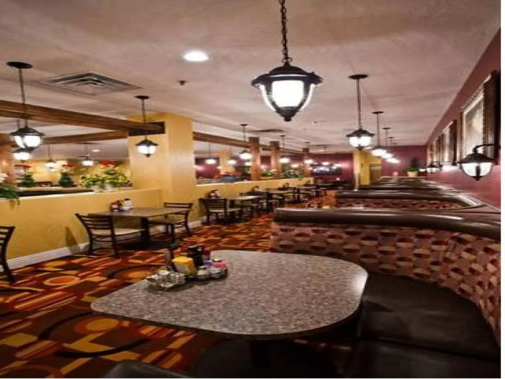 Lobby or reception, Restaurant/Places to Eat in Tuscany Suites & Casino