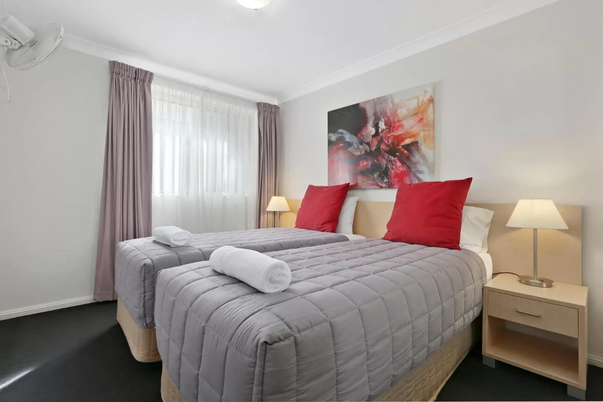 Photo of the whole room, Bed in Terralong Terrace Apartments
