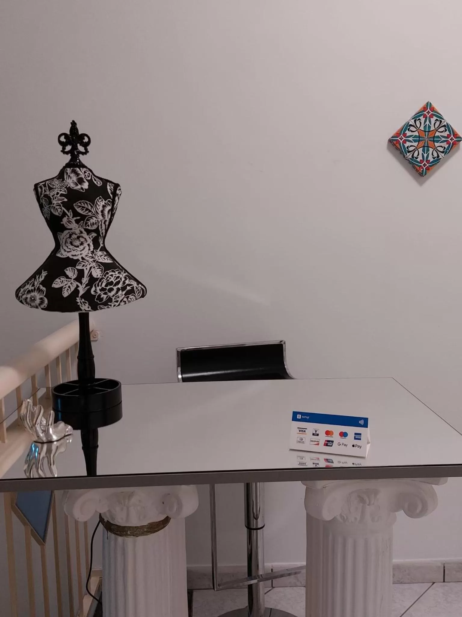 TV/Entertainment Center in B&B Villa Mia