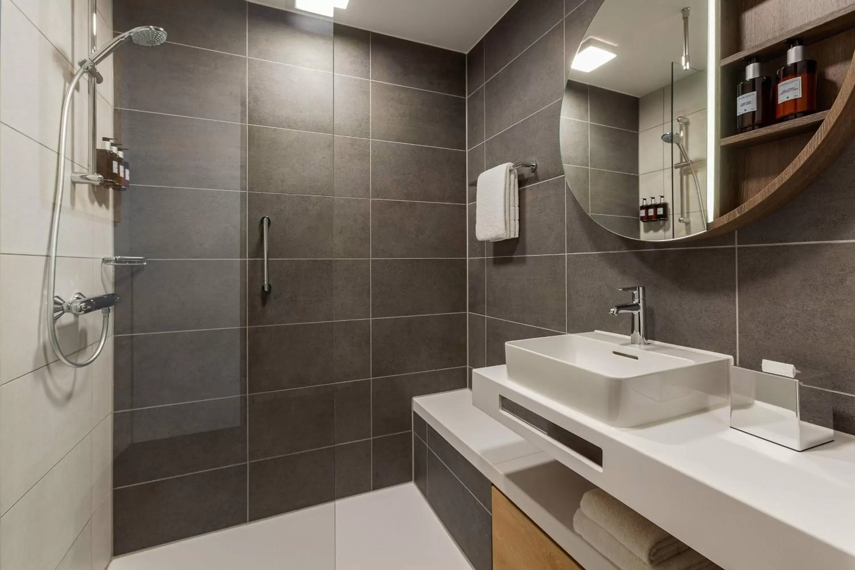 Bathroom in Residence Inn by Marriott Essen City