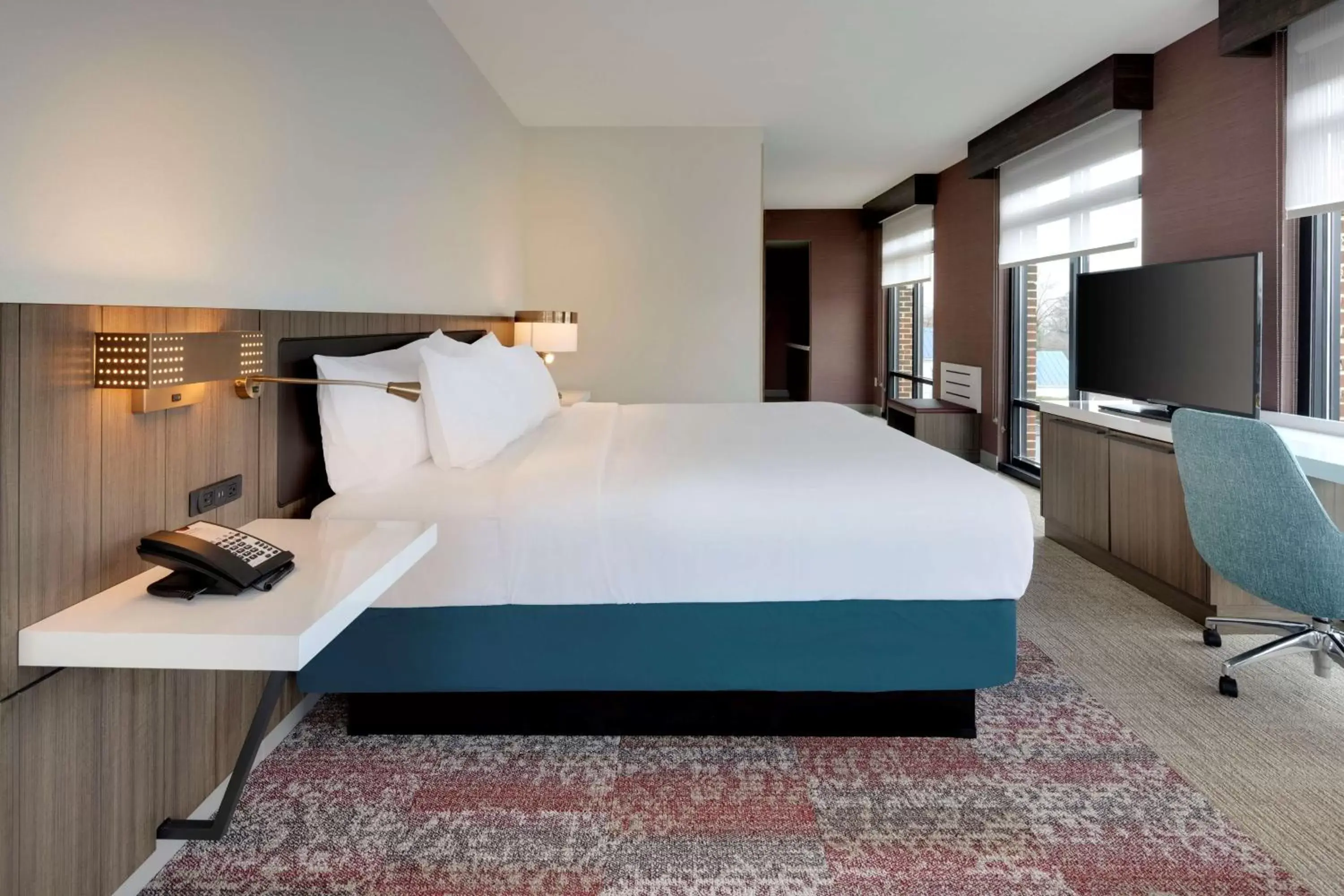 Bed in Hilton Garden Inn Haymarket