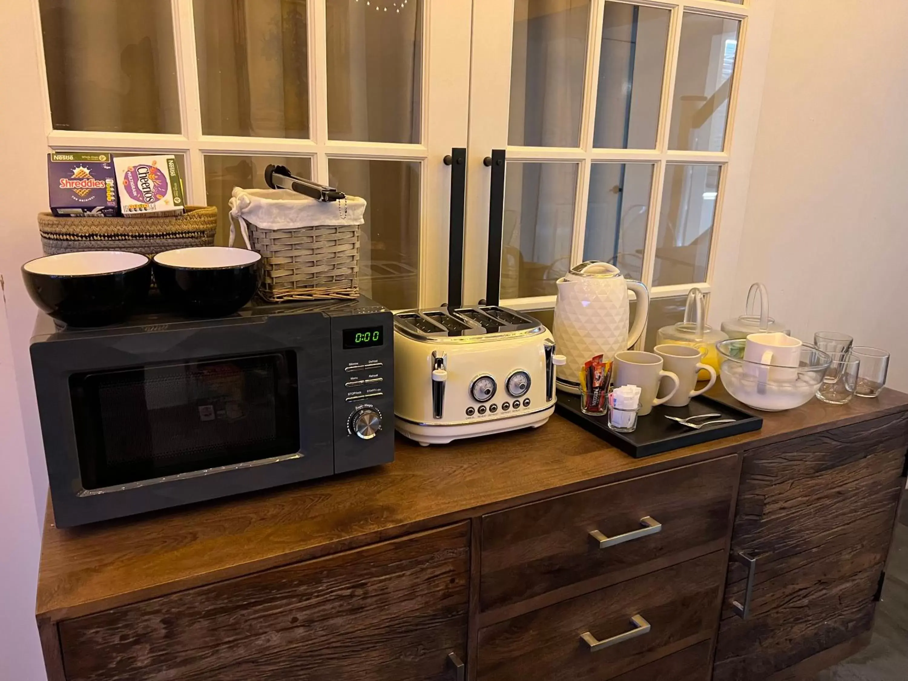 Breakfast, Kitchen/Kitchenette in Tumbleweed Cottage