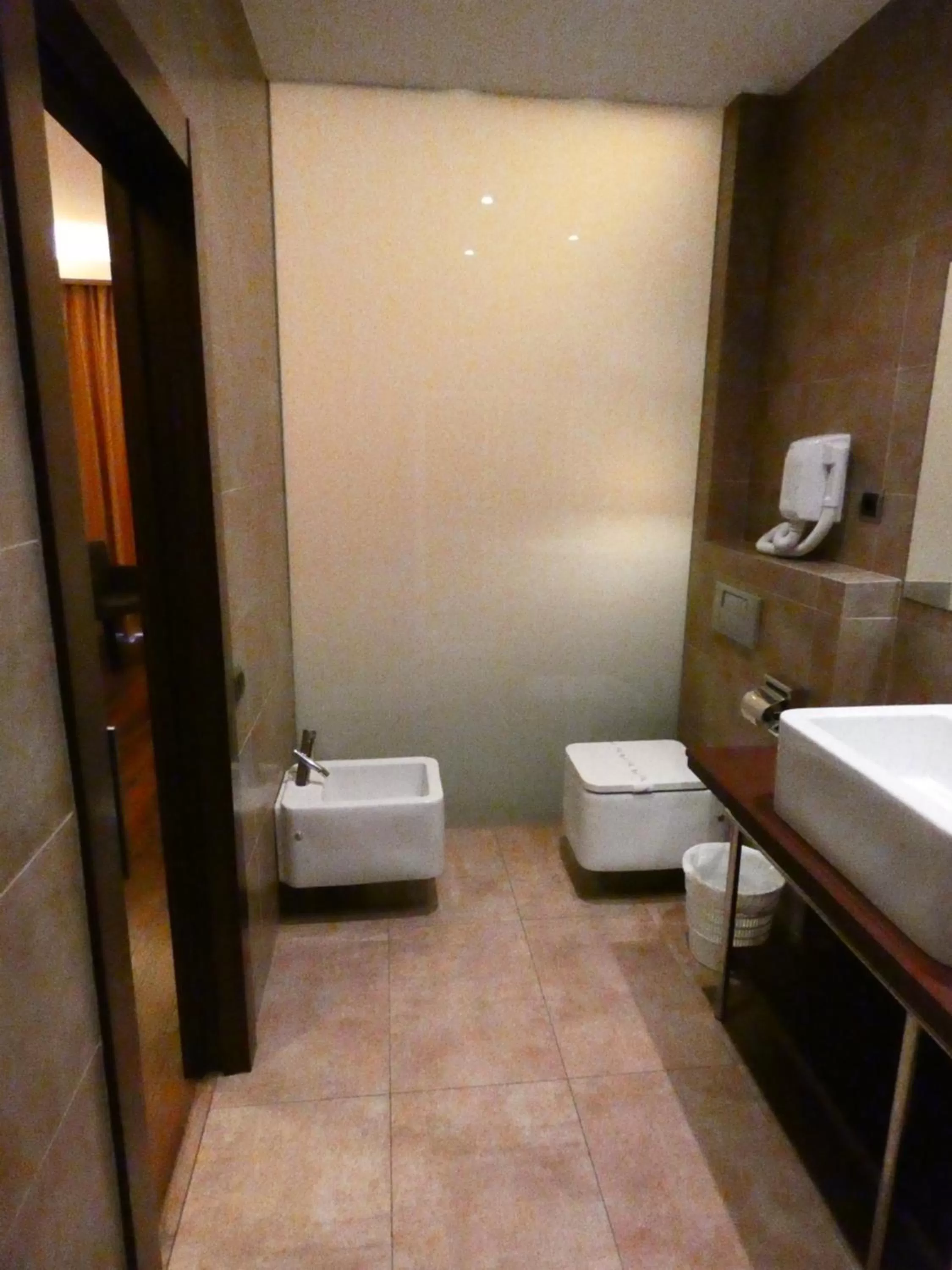 Bathroom in Fuente del Miro