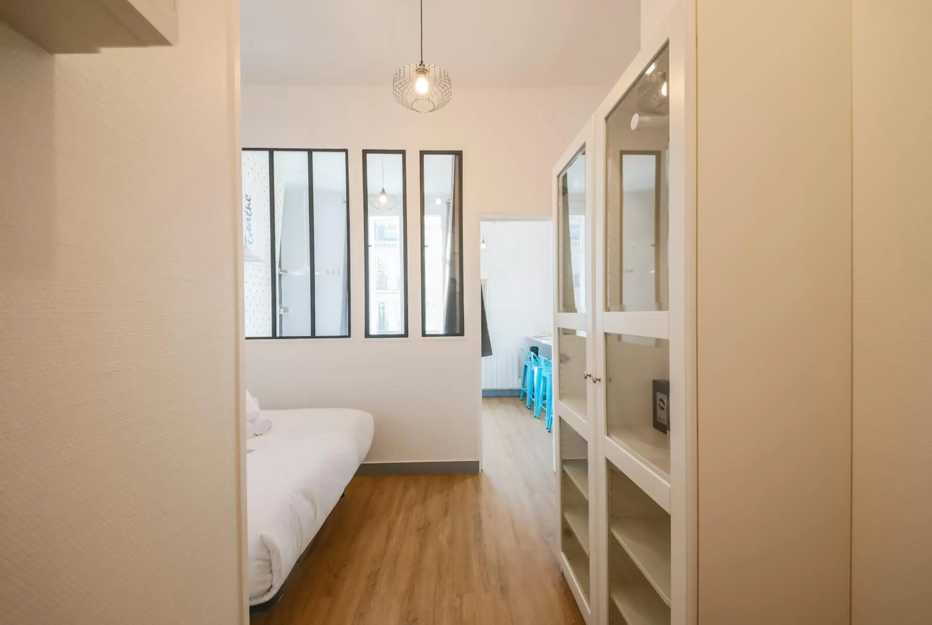 Bedroom in Apartments WS Haussmann - La Fayette