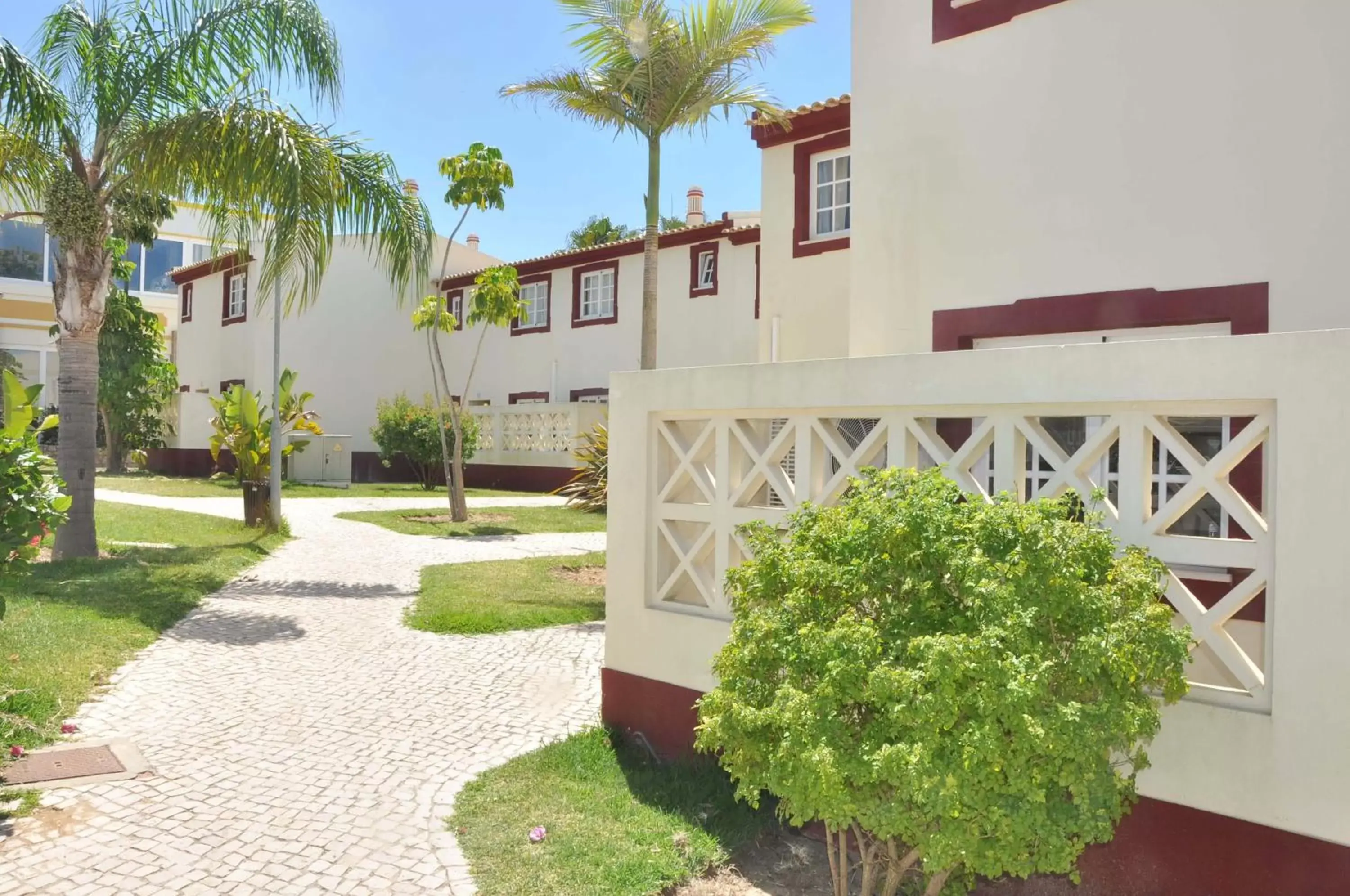 Facade/entrance, Property Building in Ponta Grande Sao Rafael Resort by Umbral