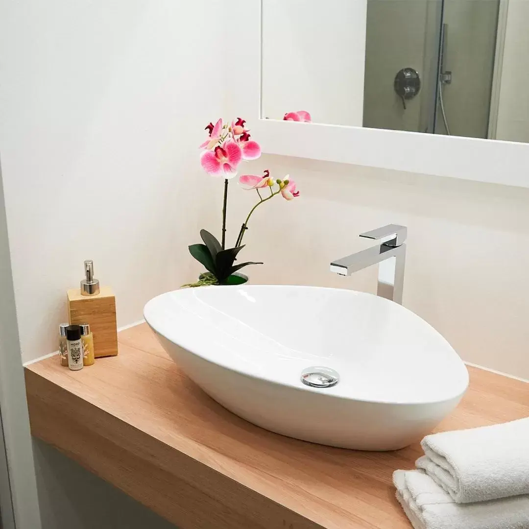 Bathroom in Toscano Palace Luxury Rooms Catania