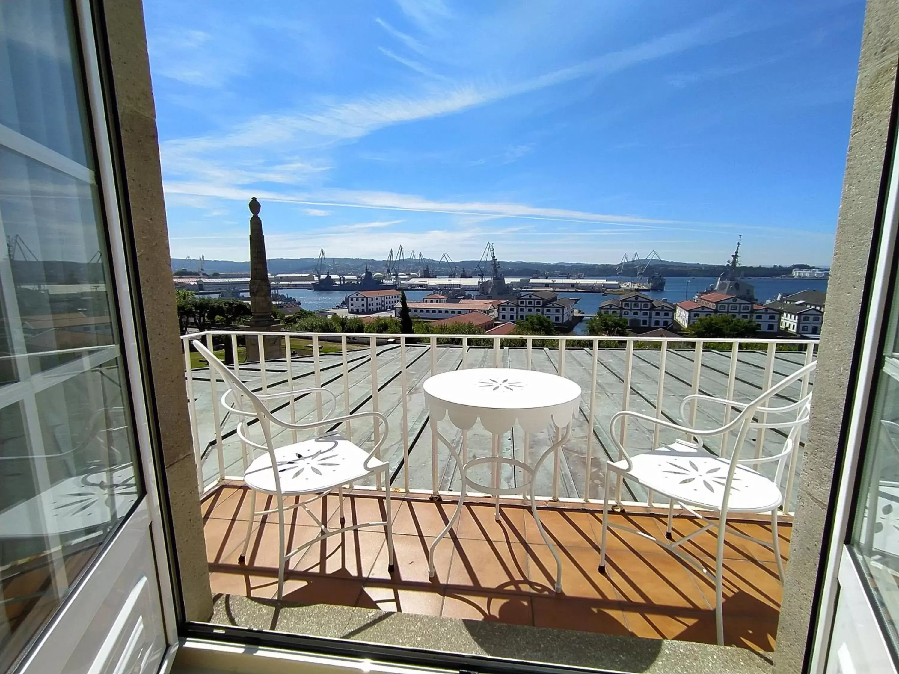 City view, Balcony/Terrace in Parador de Ferrol