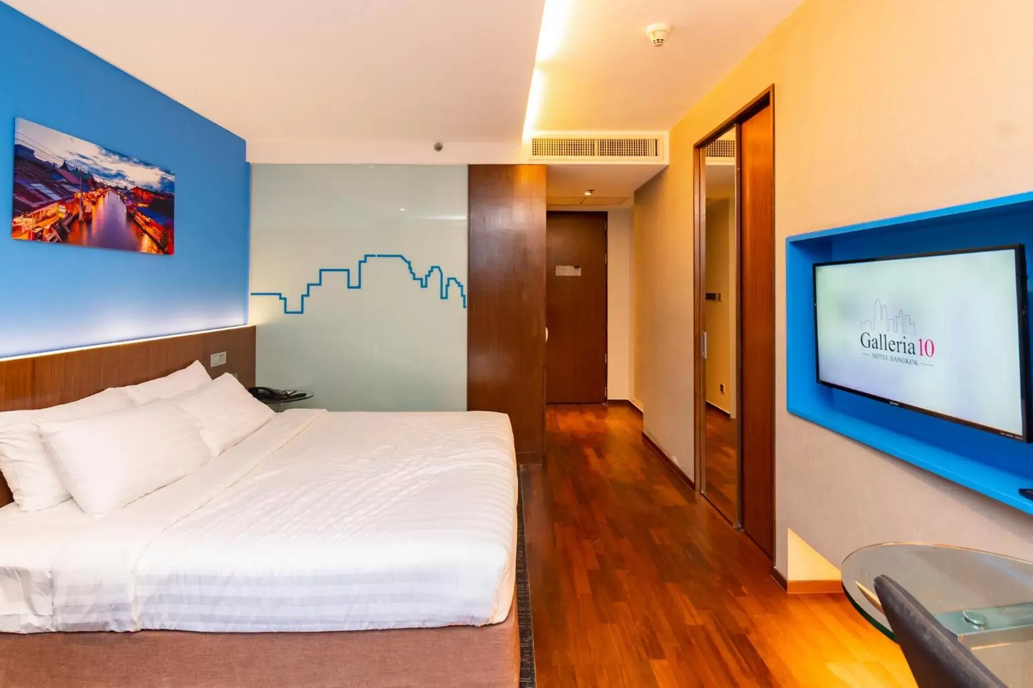 Bedroom, Bed in Galleria Sukhumvit 10 Bangkok by Compass Hospitality