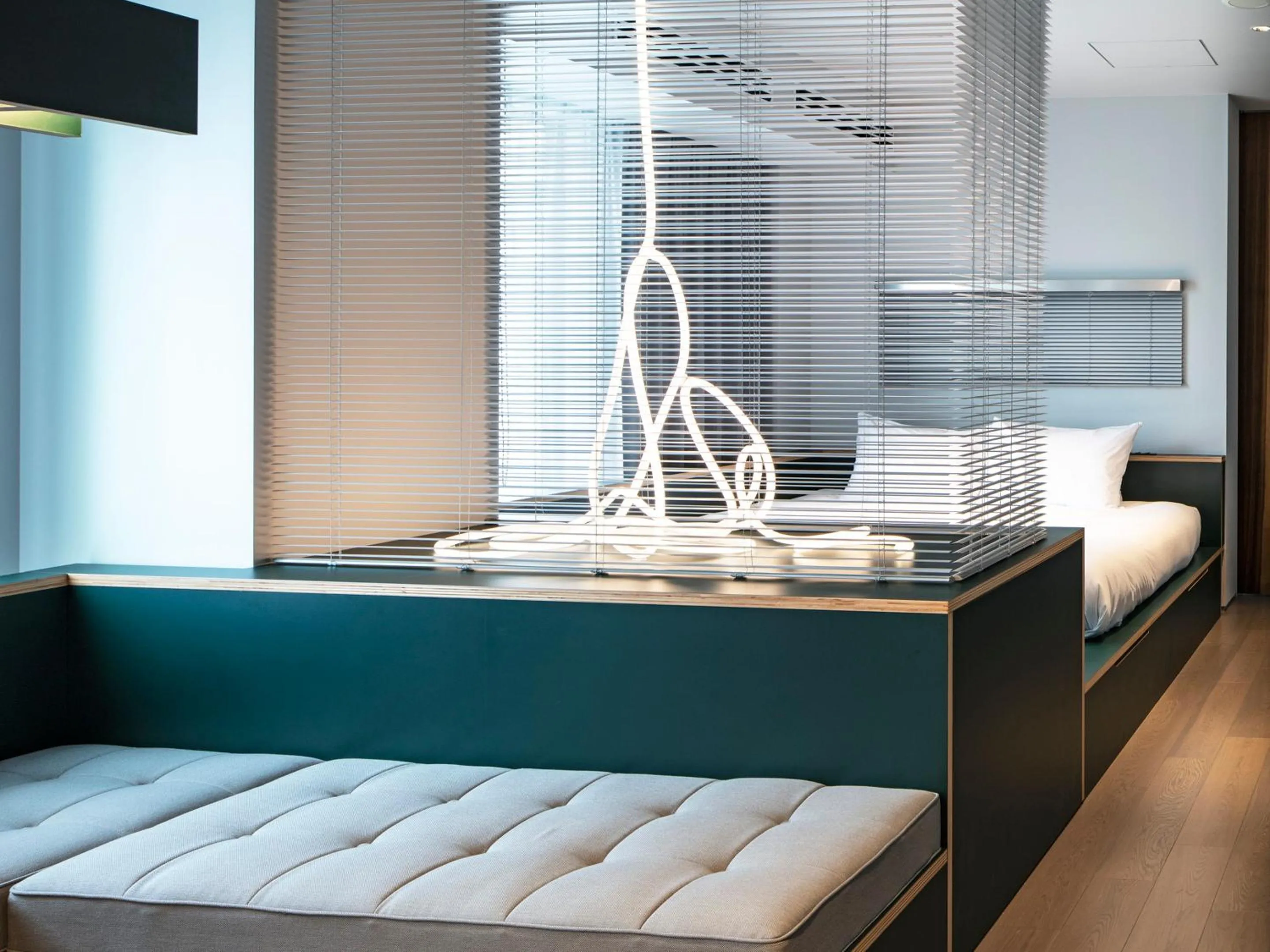 Photo of the whole room, Bed in all day place shibuya