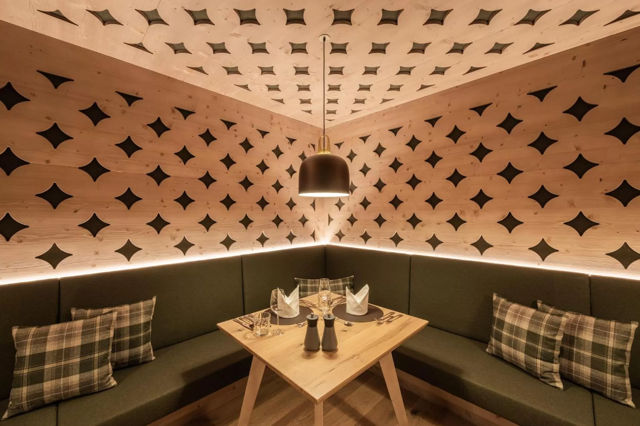 Restaurant/places to eat in Hotel Kristall - Adults only