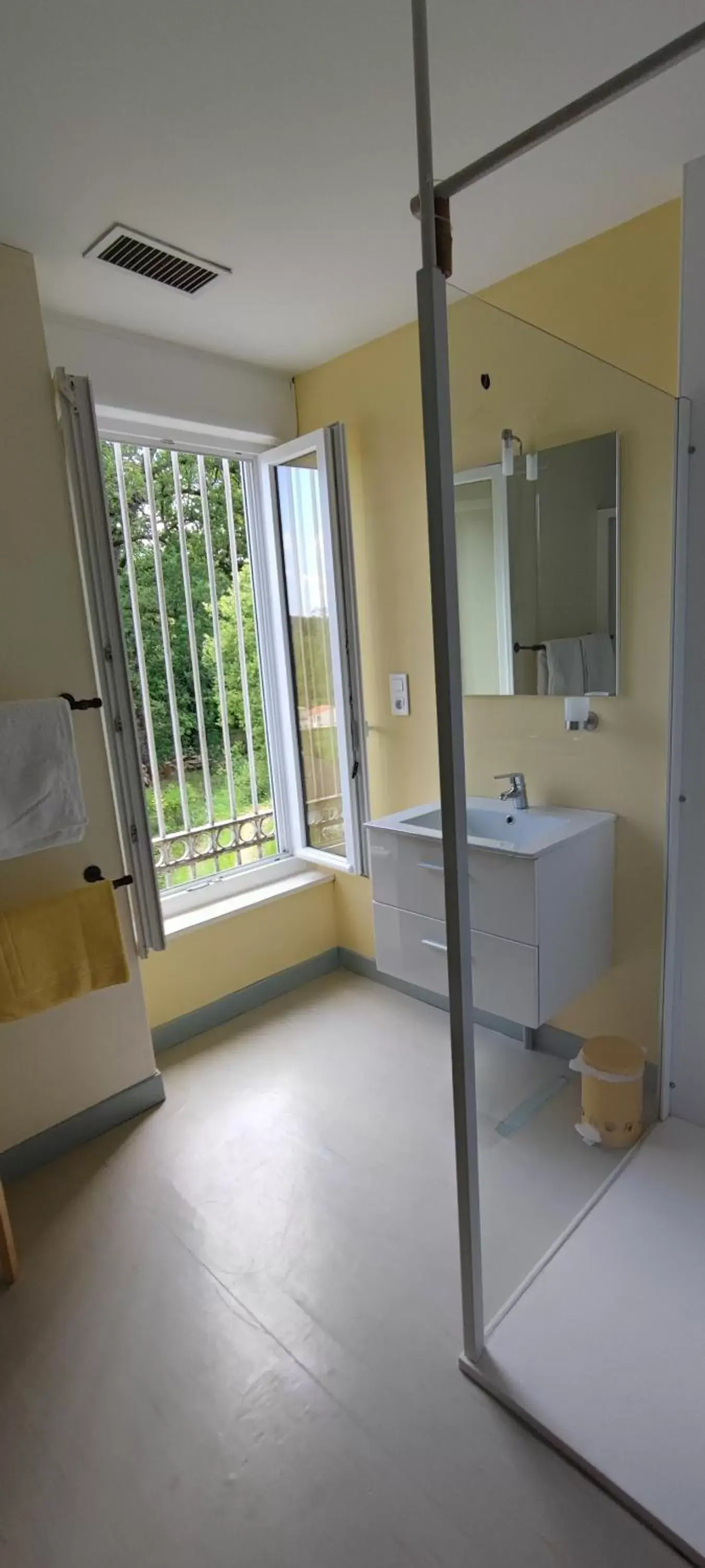 Kitchen/Kitchenette in Les chambres d'hôtes de La Bastide du puech