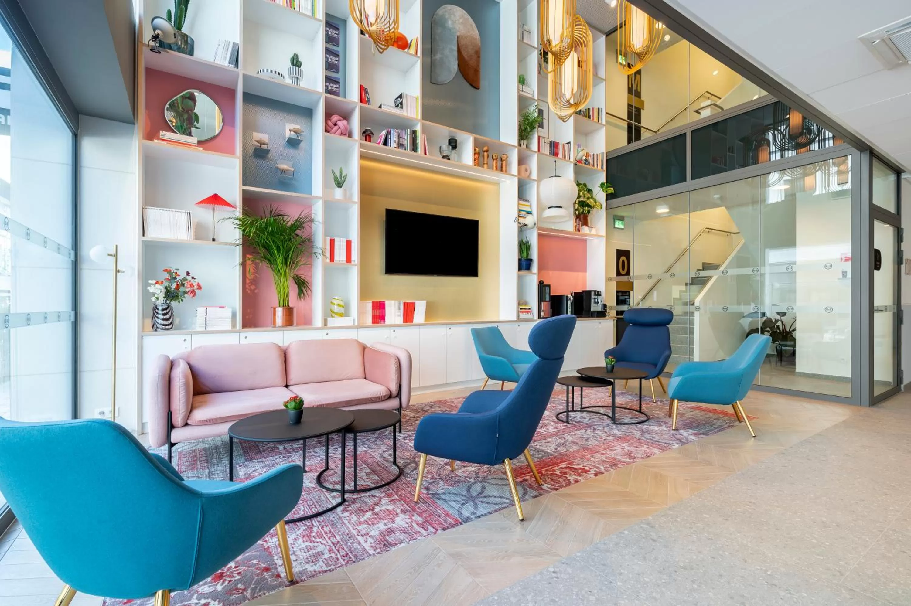 Lobby or reception in B&B HOTEL Gent Centrum