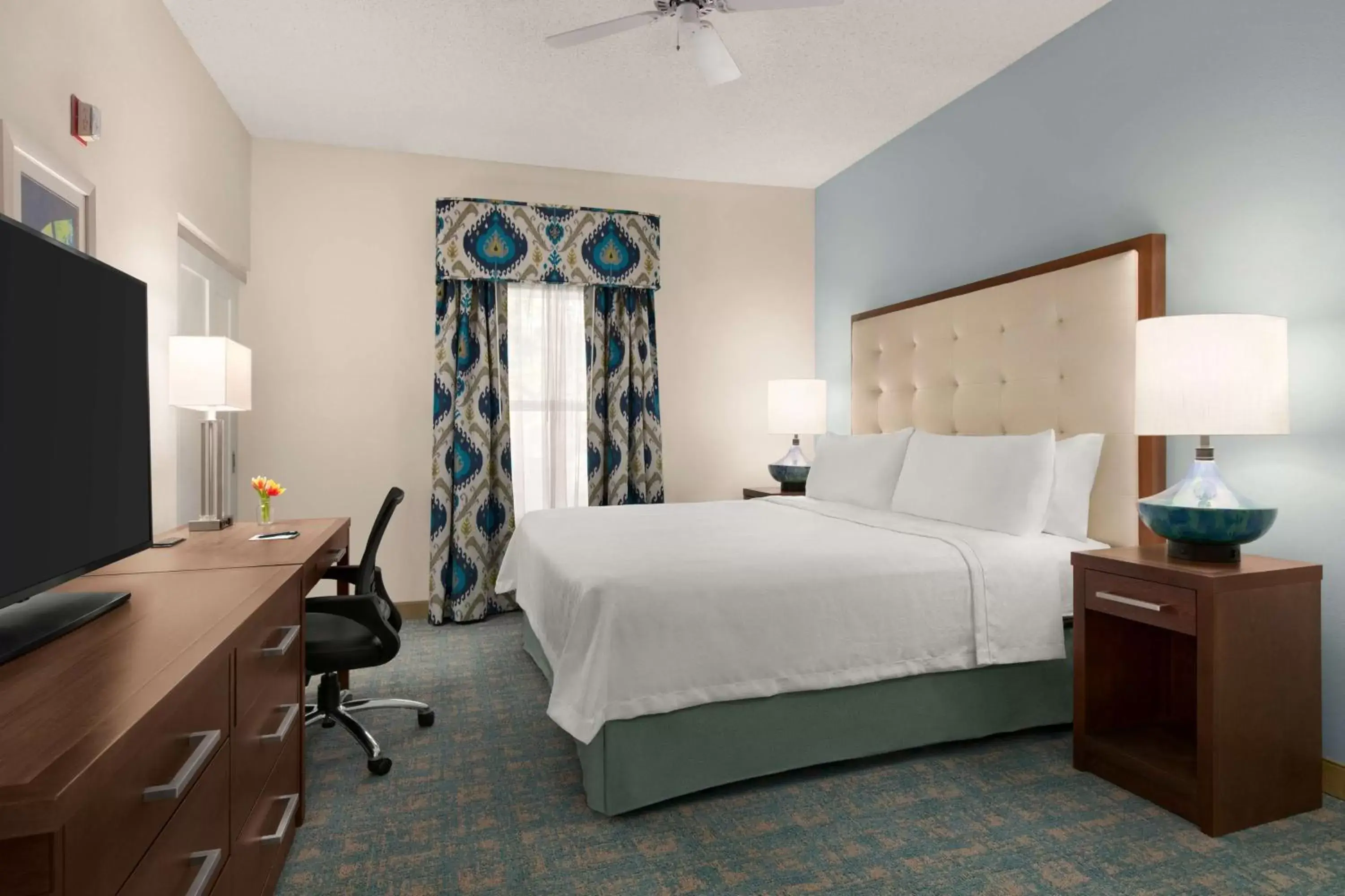 Bedroom, Bed in Homewood Suites by Hilton Fort Myers