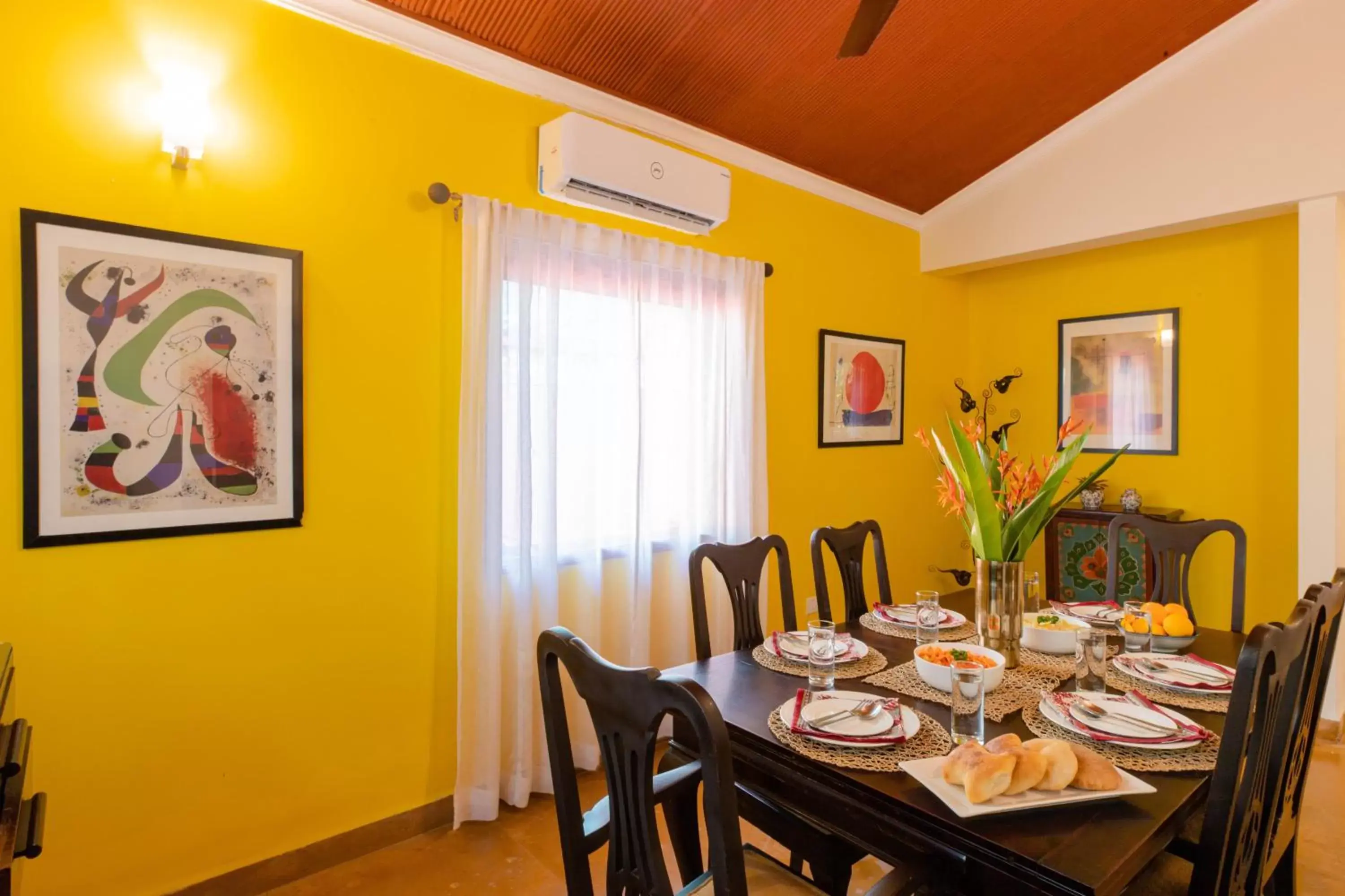 Dining Area in Aguada Anchorage - The Villa Resort