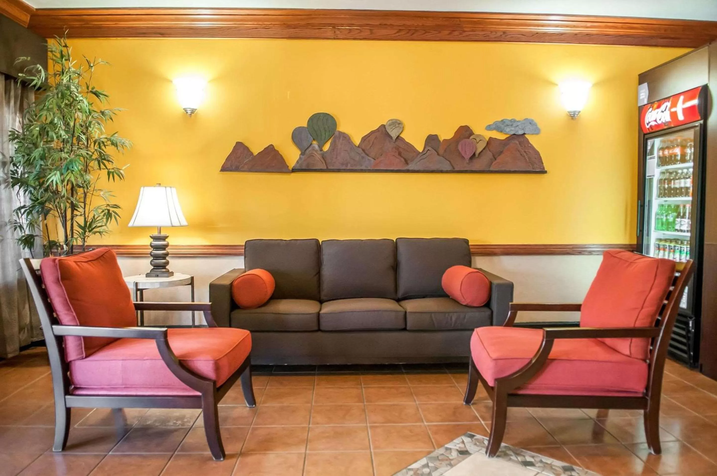 Lobby or reception in Comfort Suites Albuquerque-North Journal Center