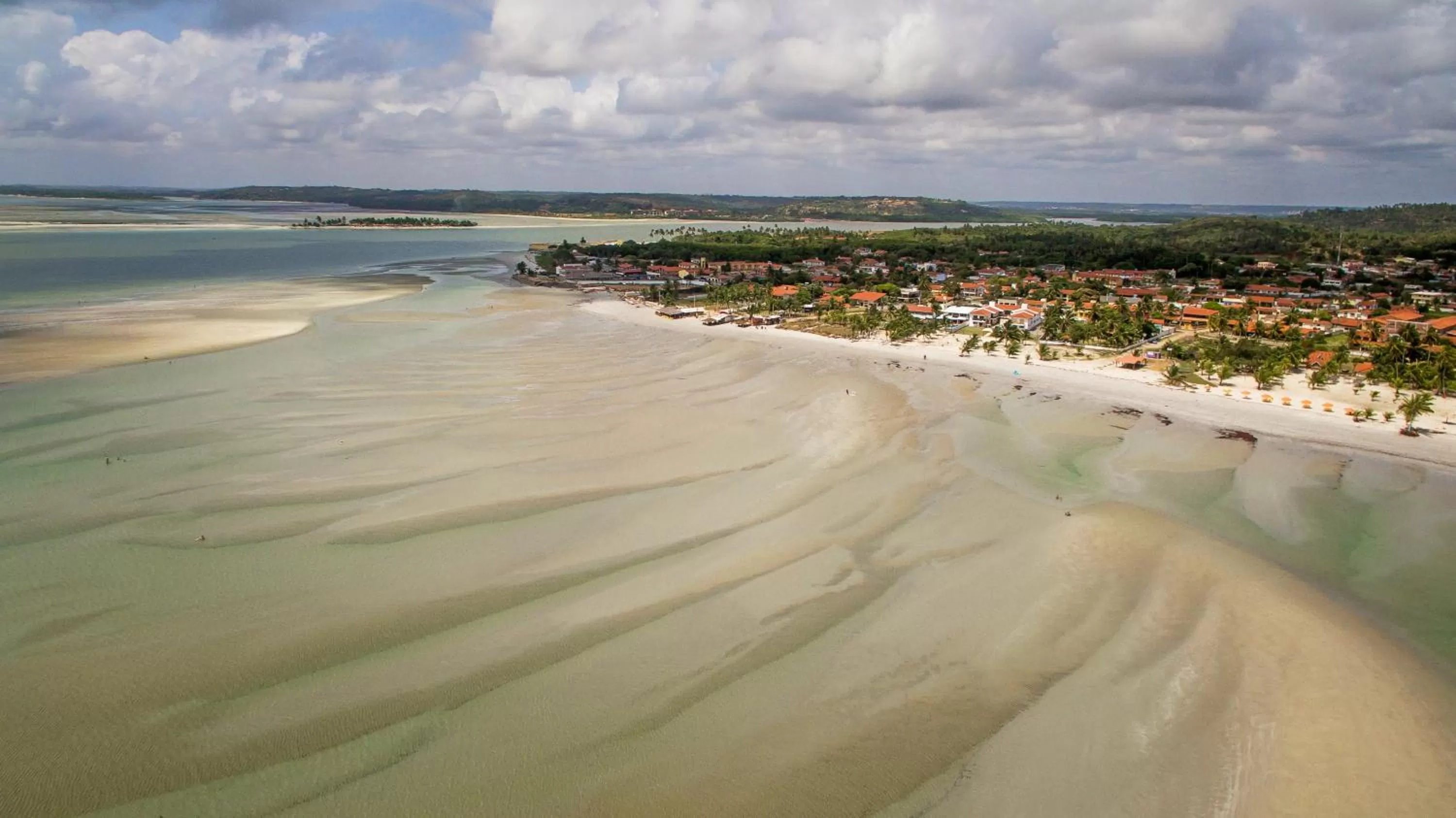 Beach in Manga Verde Beach Residence
