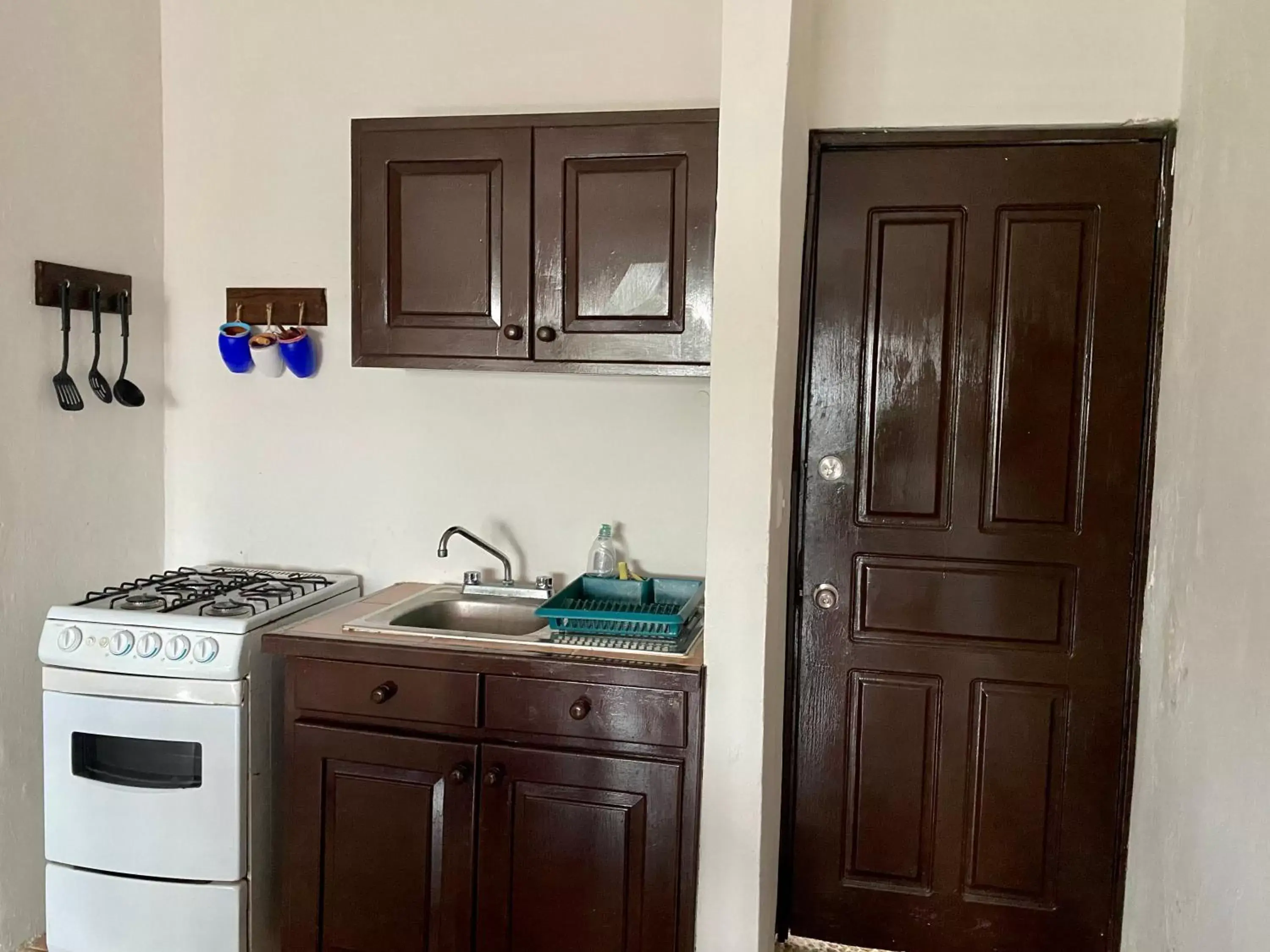 Kitchen or kitchenette, Kitchen/Kitchenette in Casa Caribe Cancun