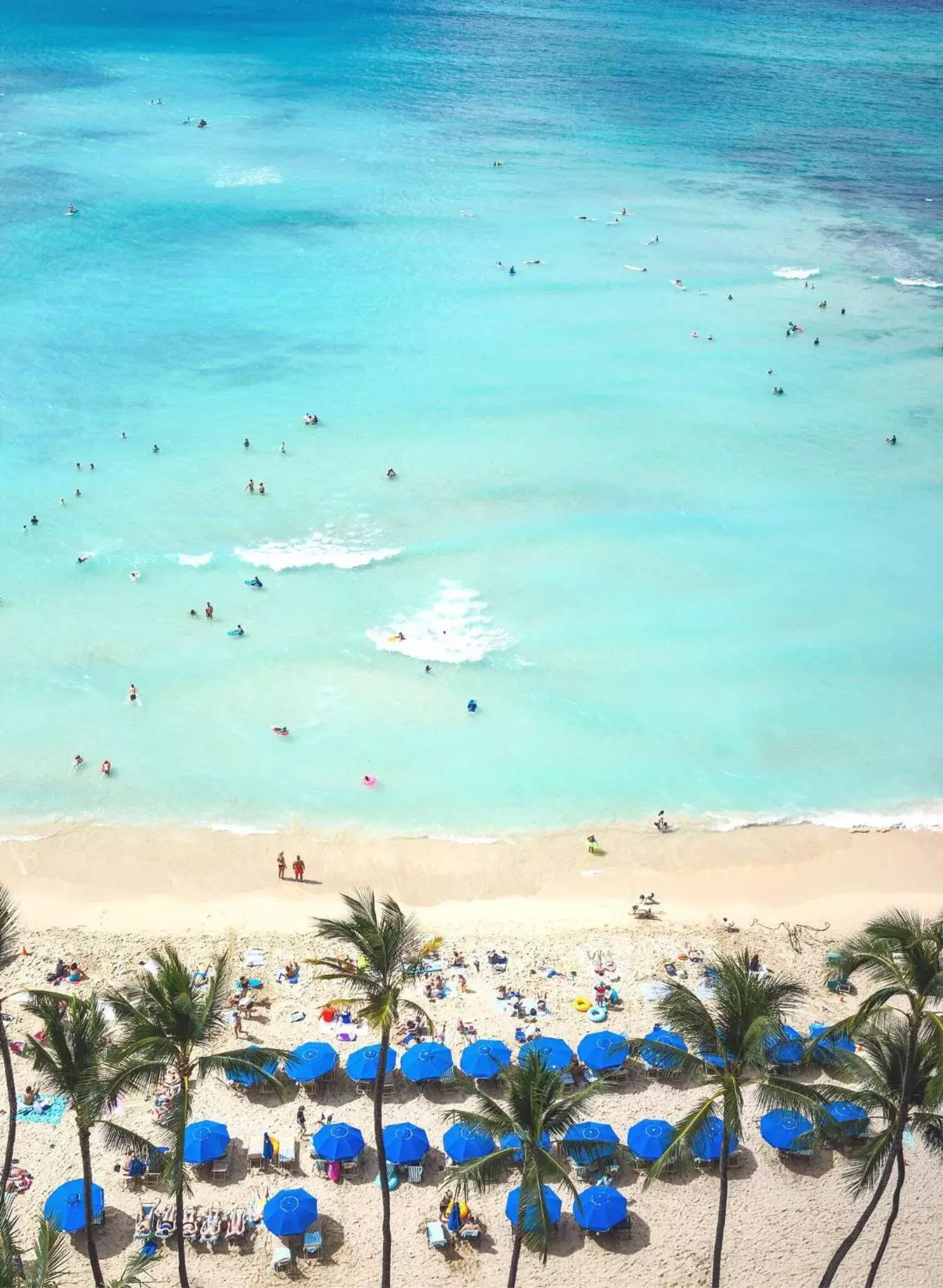 Property building, Beach in OUTRIGGER Waikiki Beach Resort